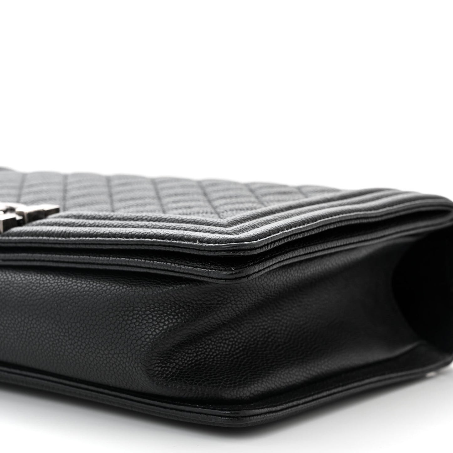 Caviar Quilted New Medium Boy Flap Black