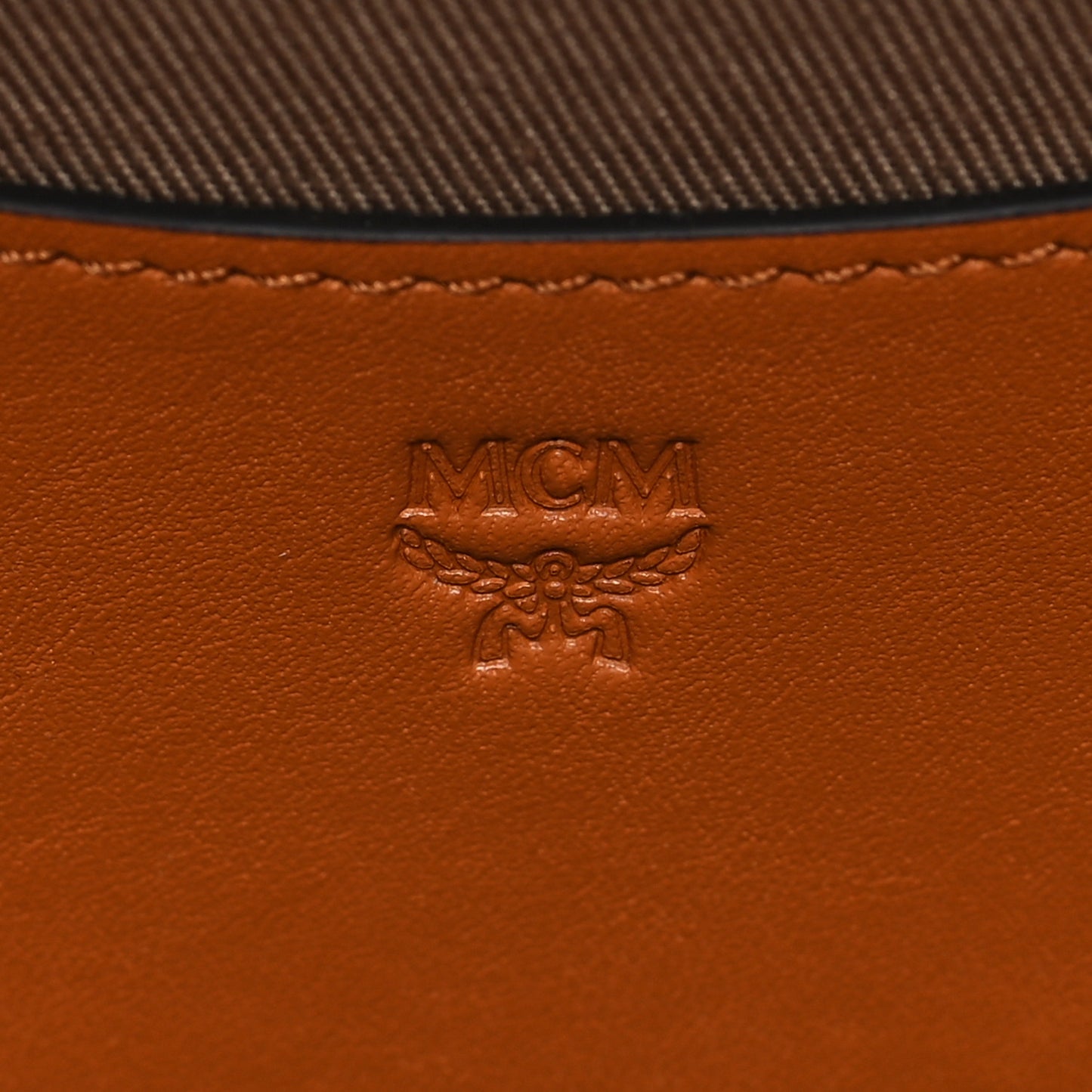 Visetos Tiger Marquage Medium Berlin Crossbody Cognac