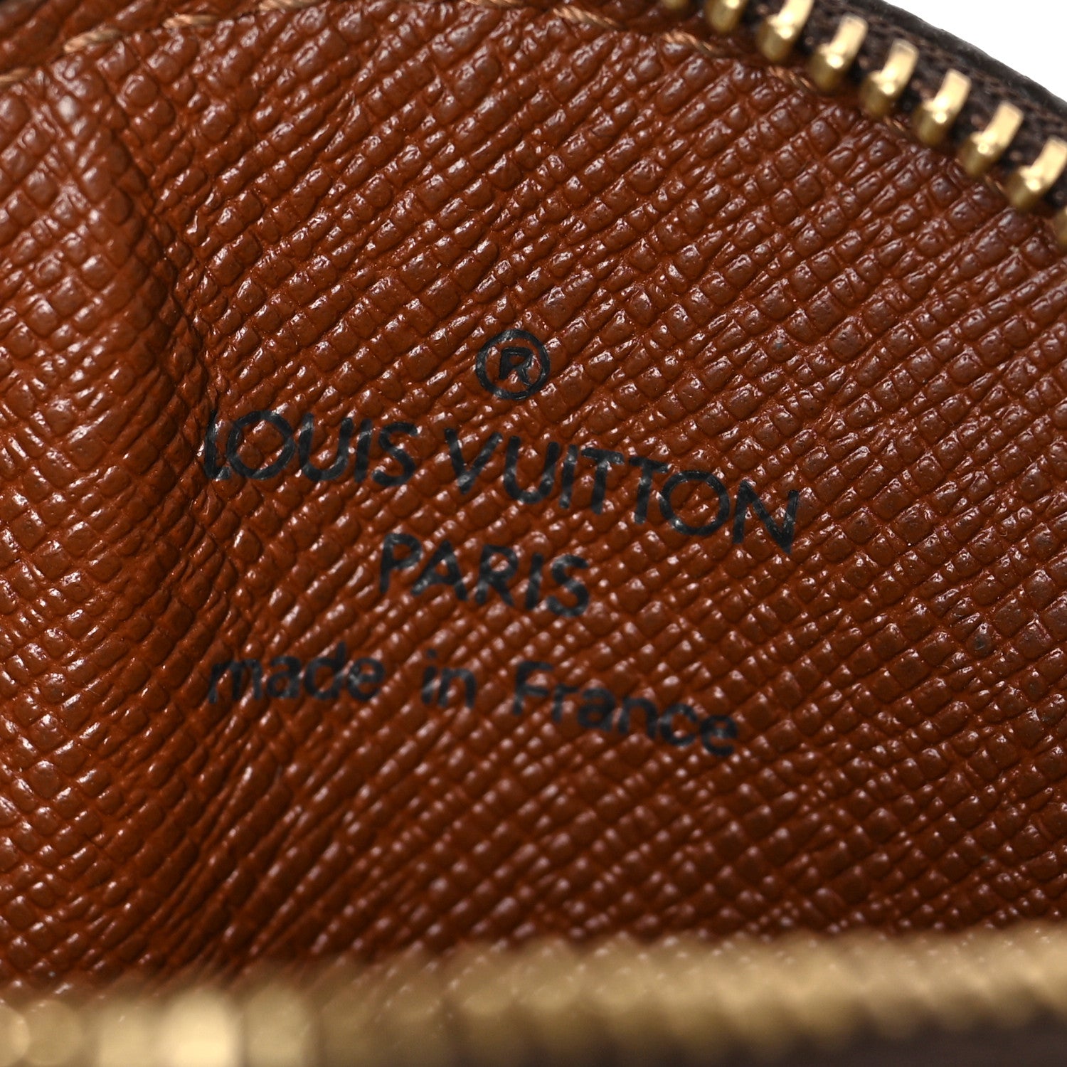 Louis Vuitton Monogram Round Coin Purse 6 of 7