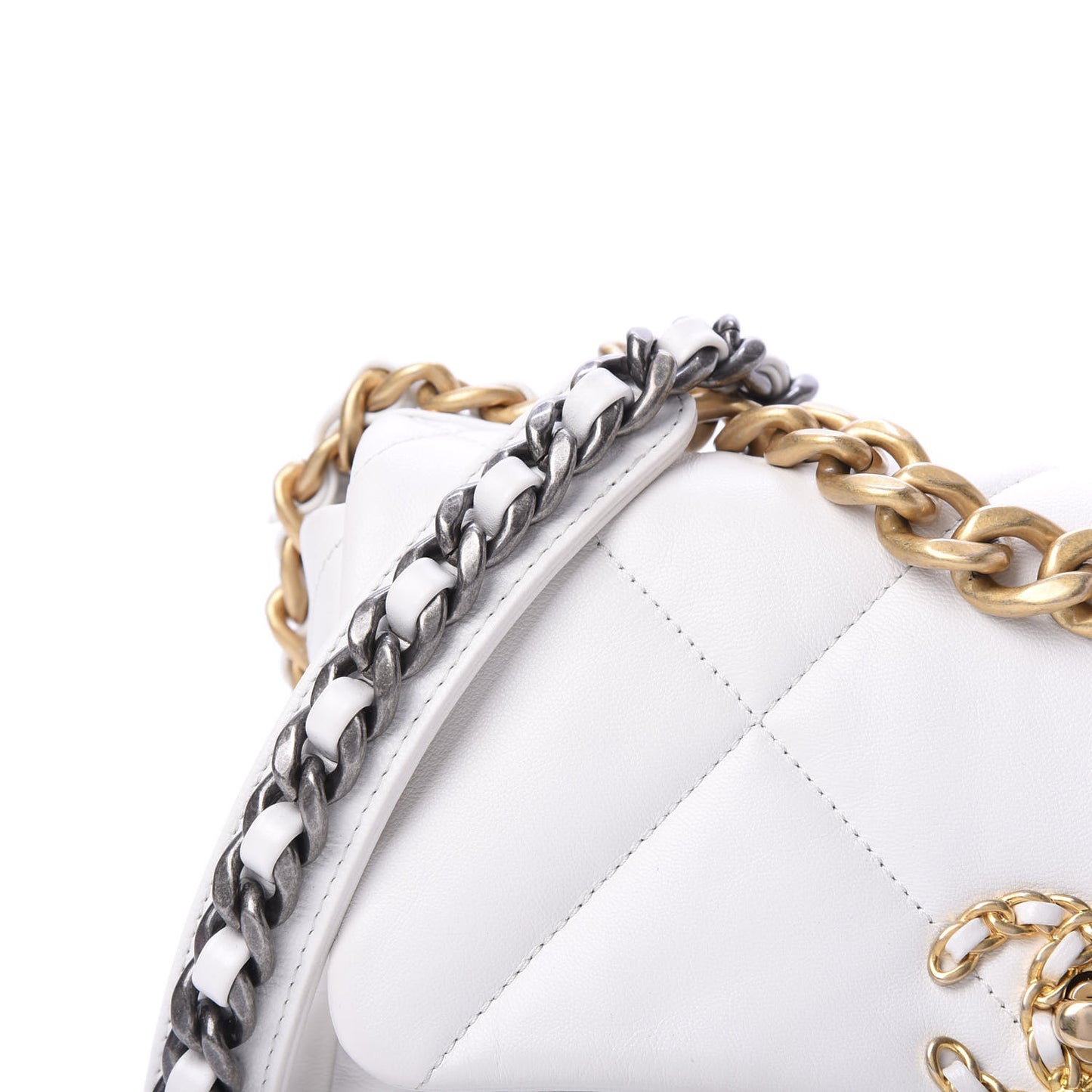 Goatskin Quilted Medium 19 Flap White
