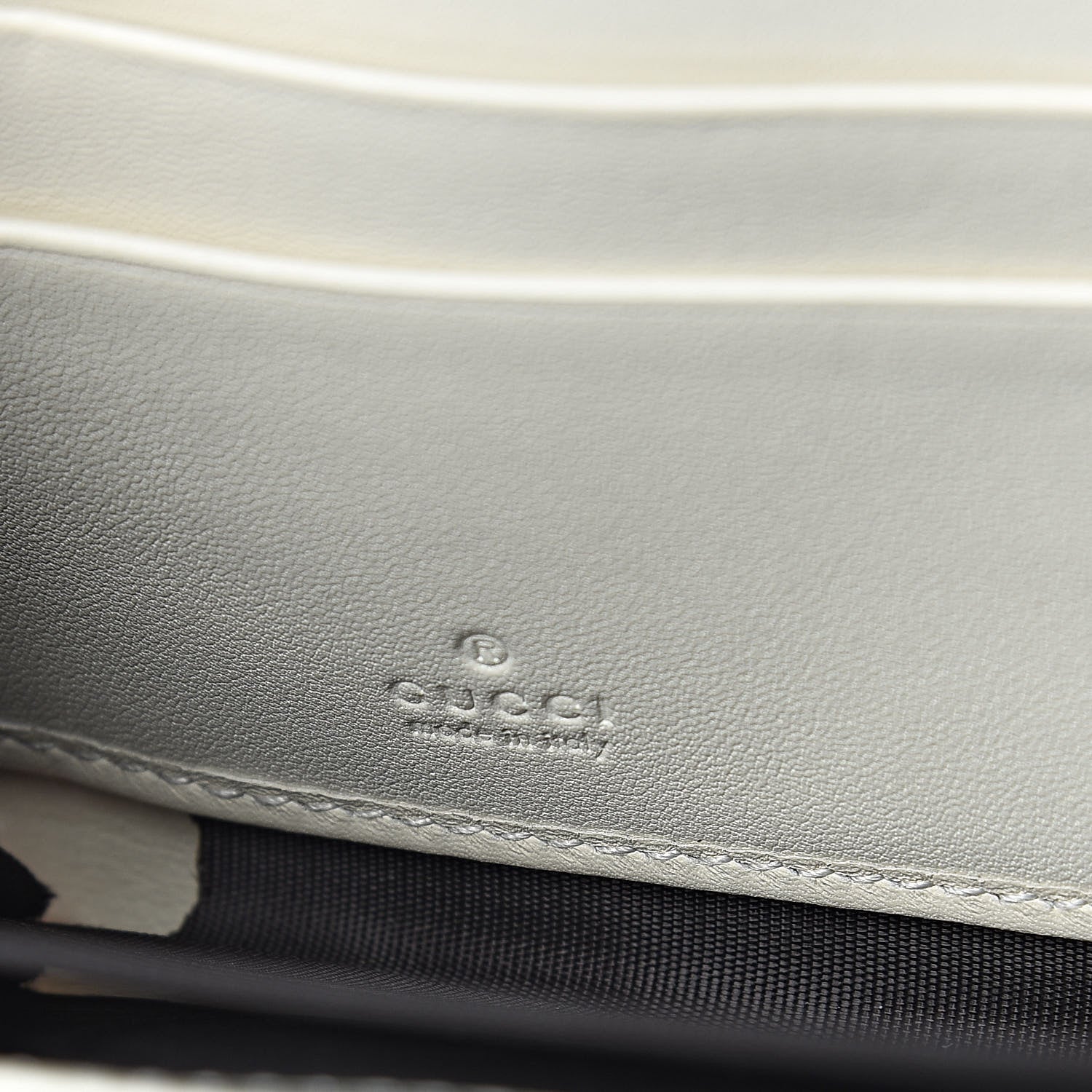 Gucci Calfskin Matelasse GG Marmont Zip Around Wallet White 6 of 7