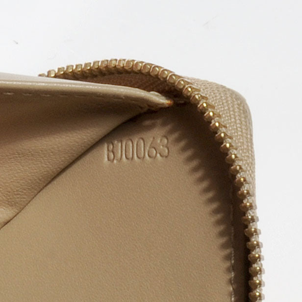 Louis Vuitton Vernis Broome Zip Wallet Beige 7 of 8