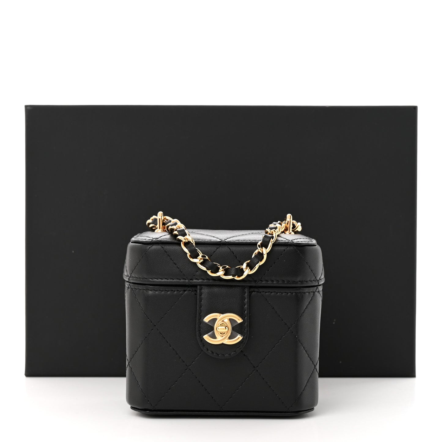 Lambskin Quilted Vanity Clutch With Chain Black