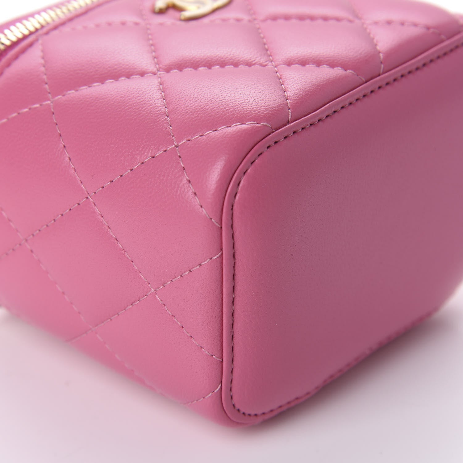 Chanel Lambskin Quilted Pearl Crush Mini Vanity Case With Chain Pink 6 of 11