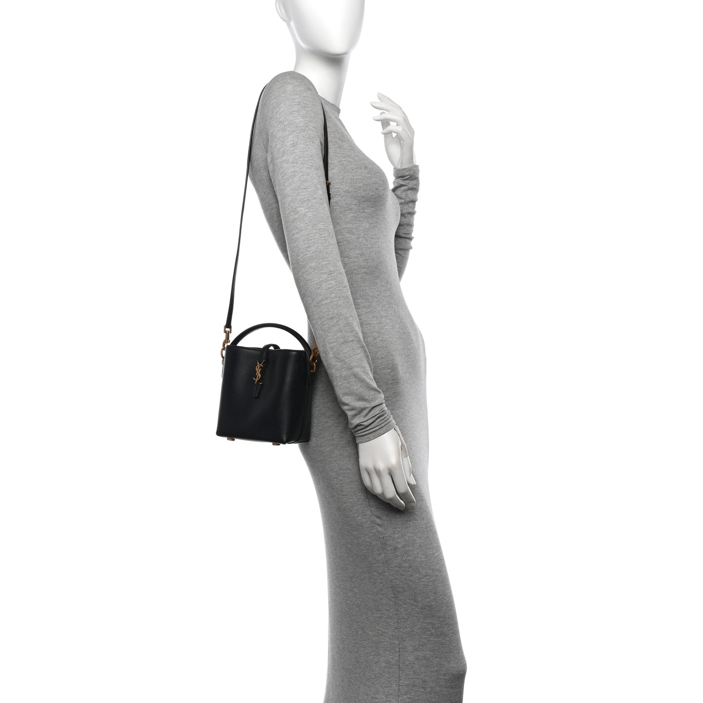 Shiny Calfskin Le 37 Mini Bucket Bag Black