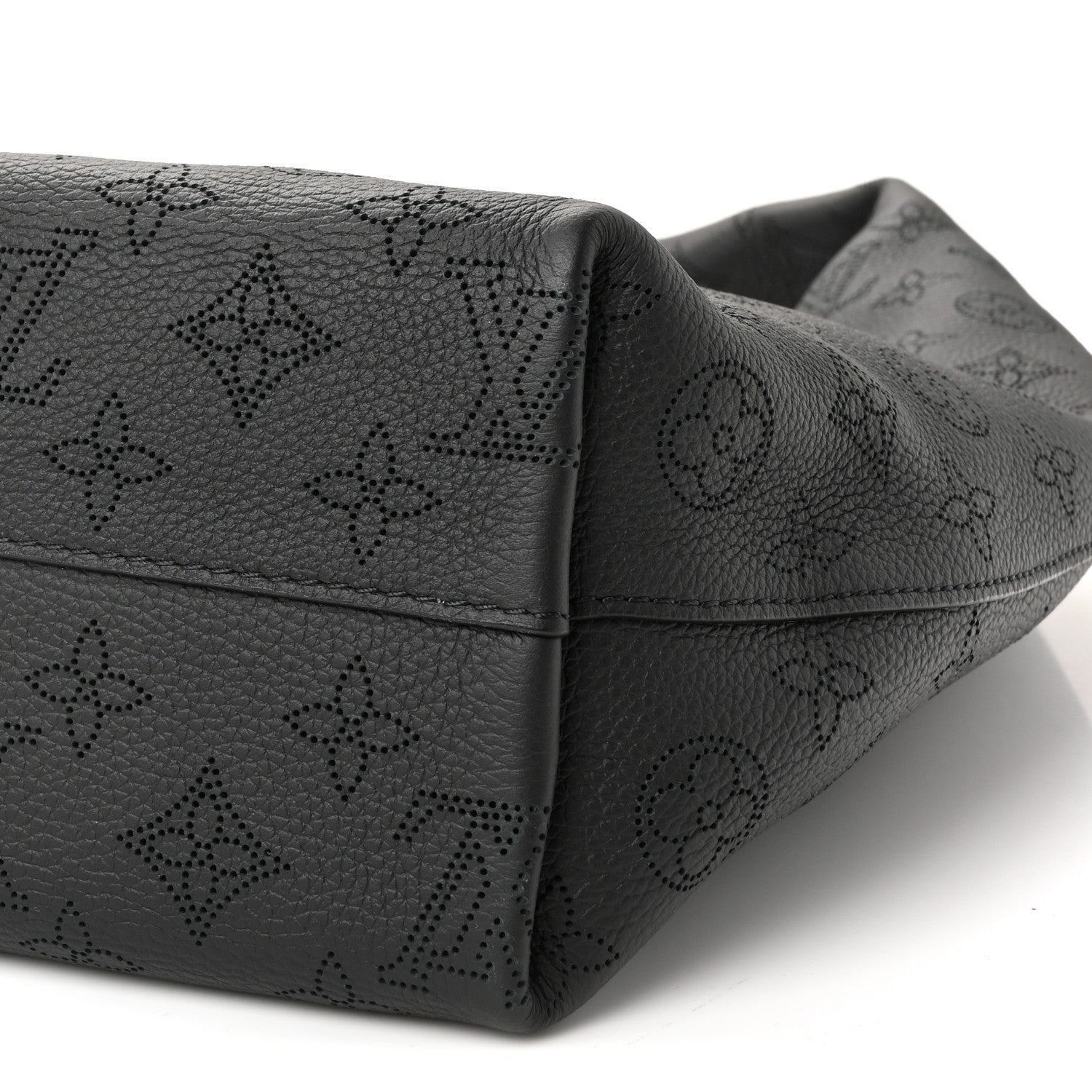 Louis Vuitton Mahina Why Knot MM Black 9 of 9