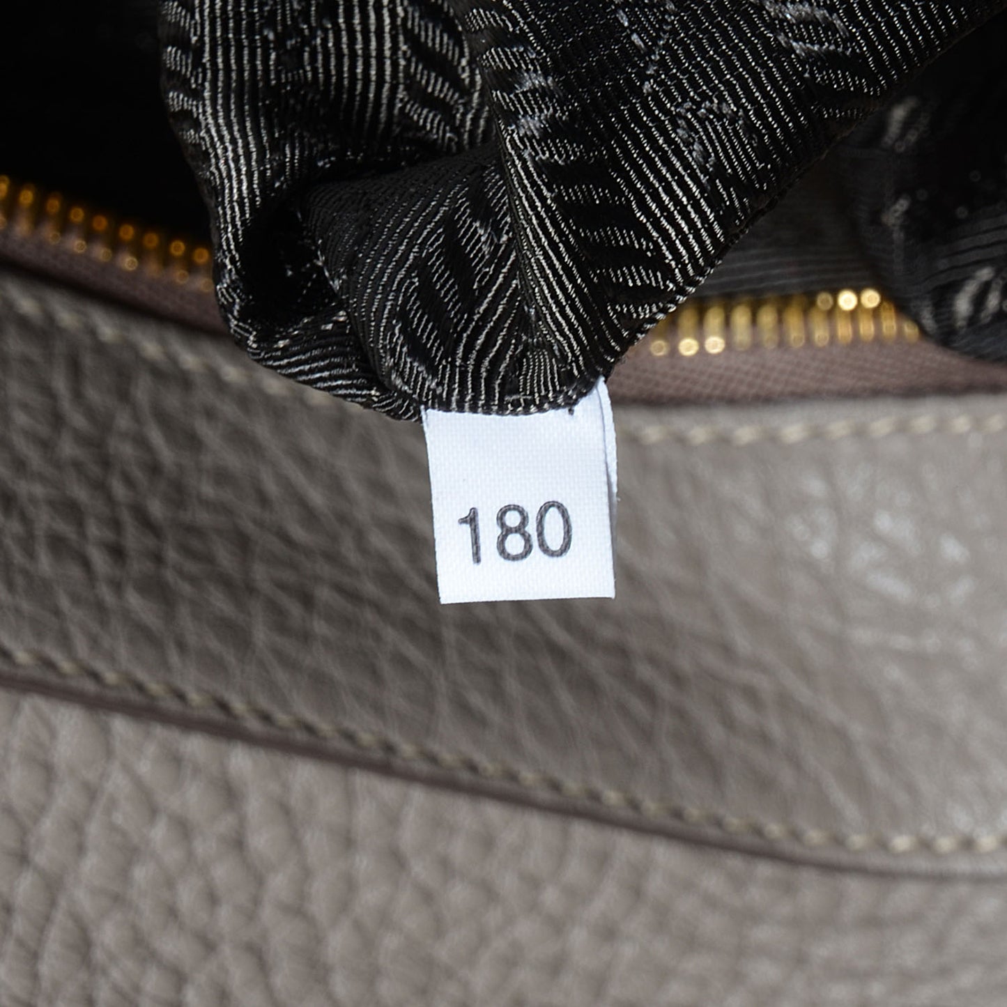 Vitello Daino North South Tote Argilla