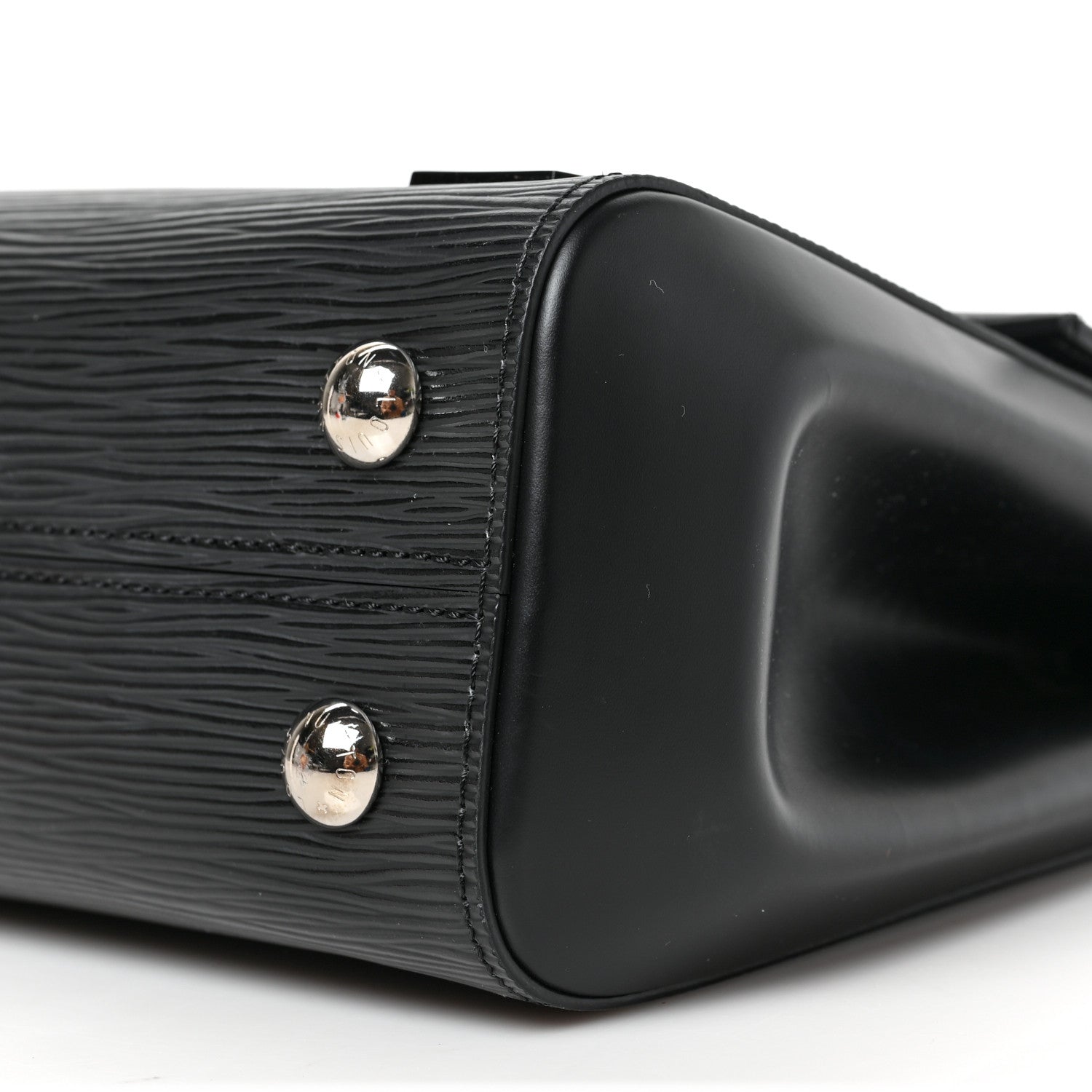 Louis Vuitton Epi Cluny BB Black 15 of 17