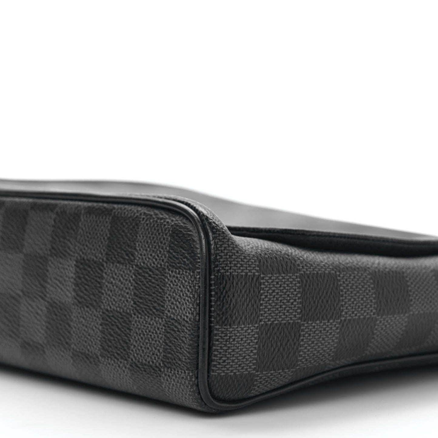 Damier Graphite District PM