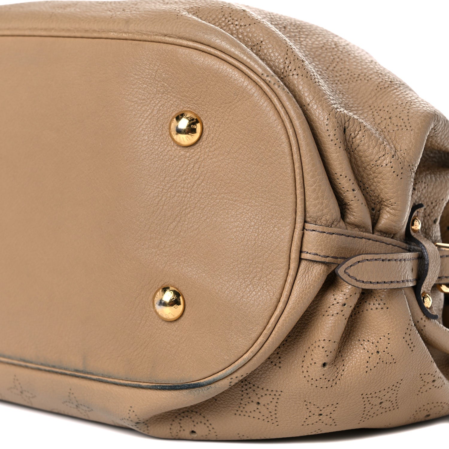 Louis Vuitton Mahina L Biscuit 8 of 16