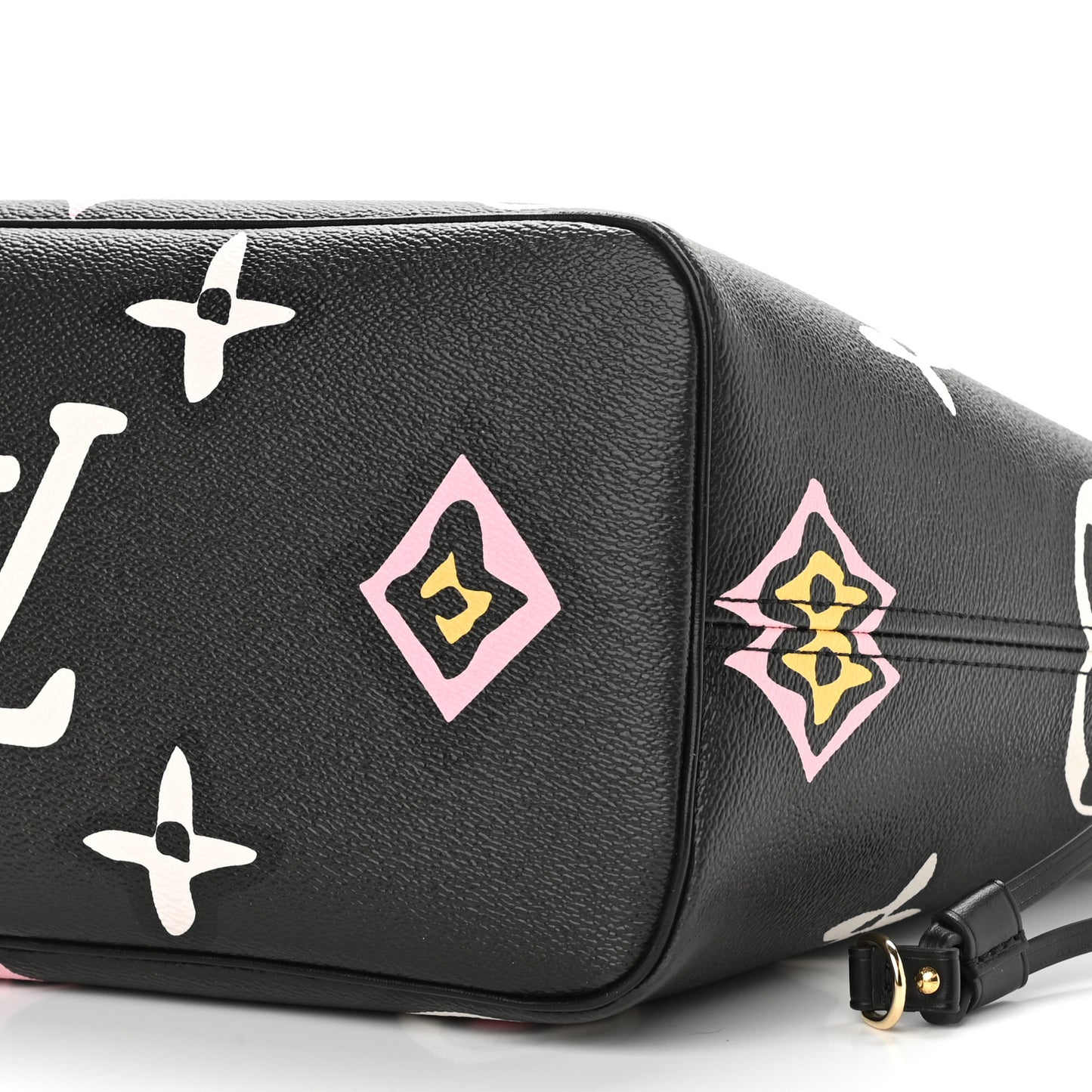 Monogram Giant Wild At Heart Neverfull MM Black