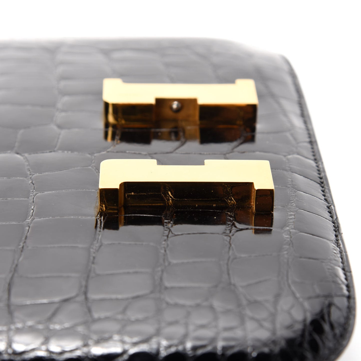 Shiny Alligator Constance 23 Black
