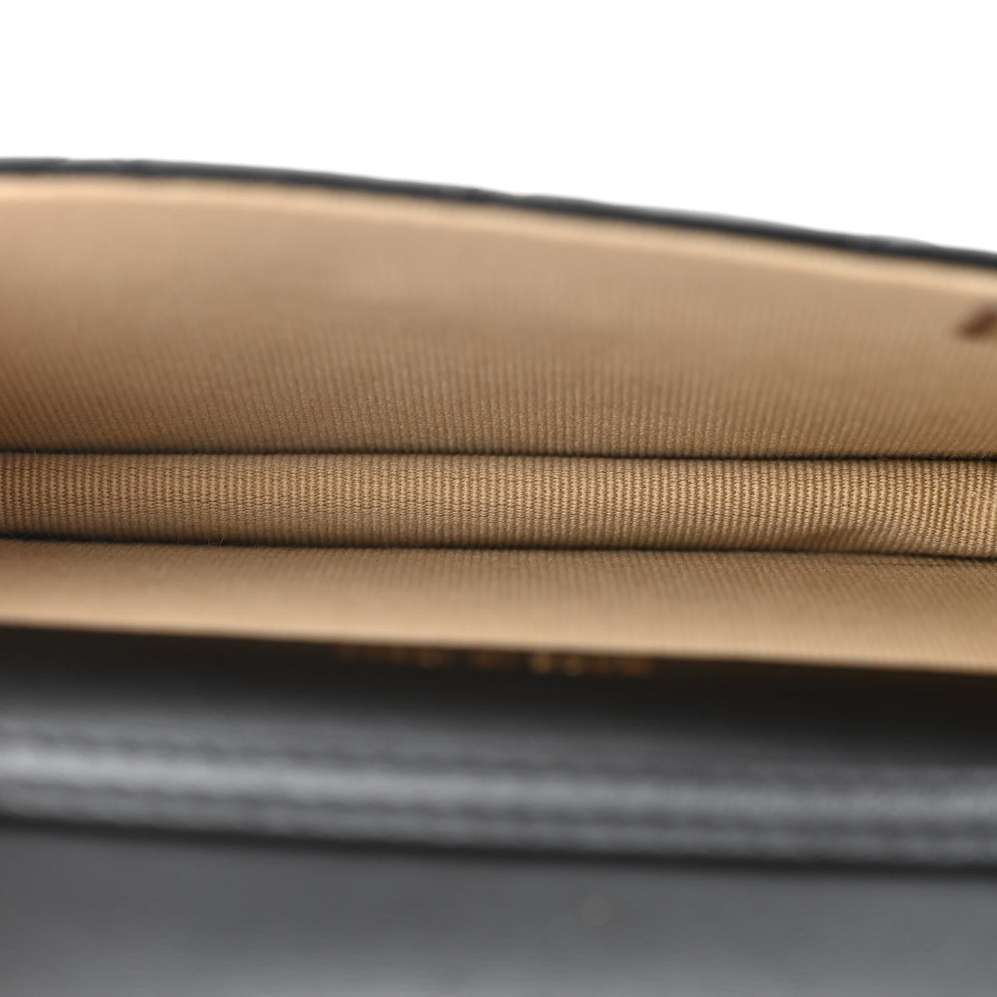 Lambskin Quilted Pearl Crush Clutch With Chain Black