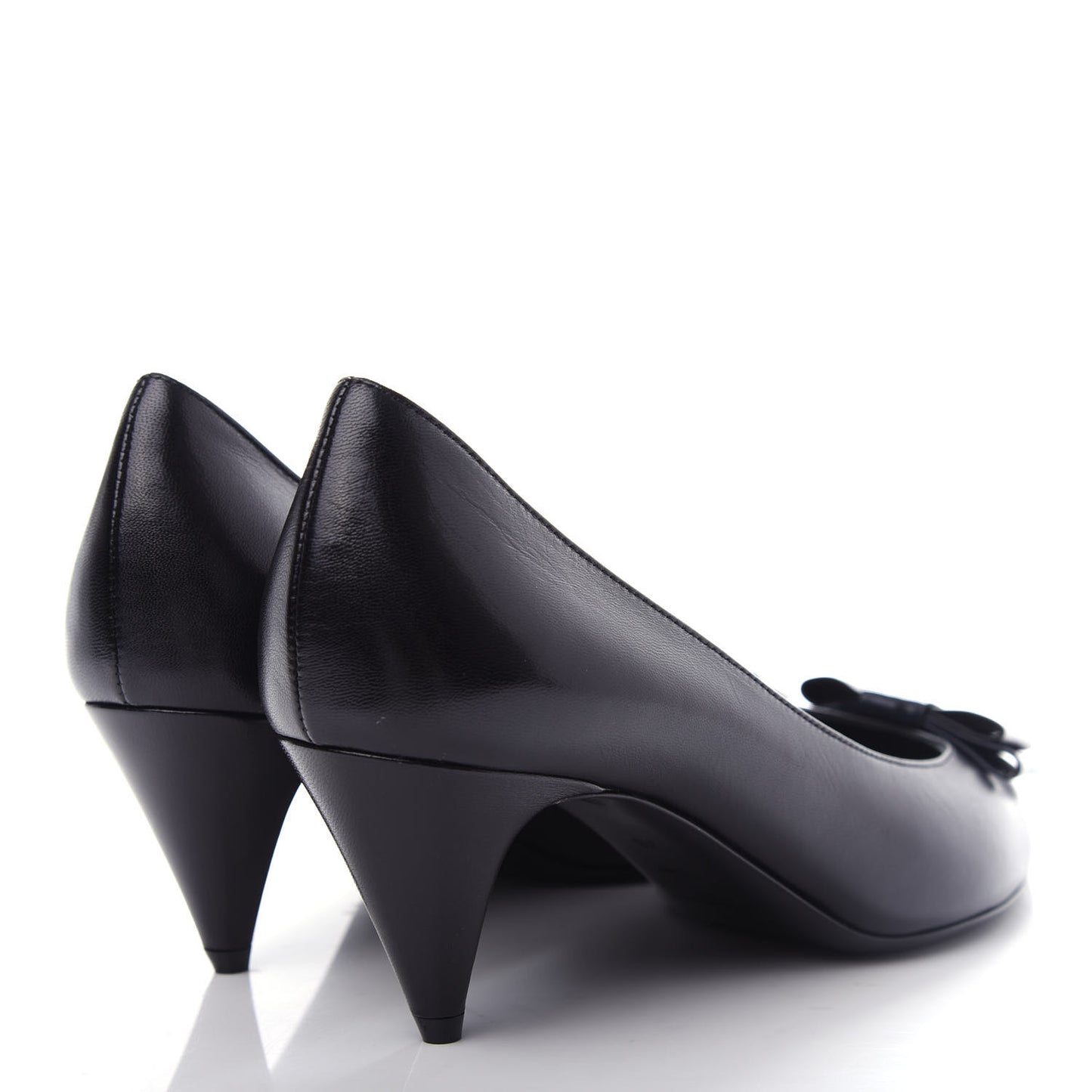 Calfskin Bow Anais Pumps 38 Black