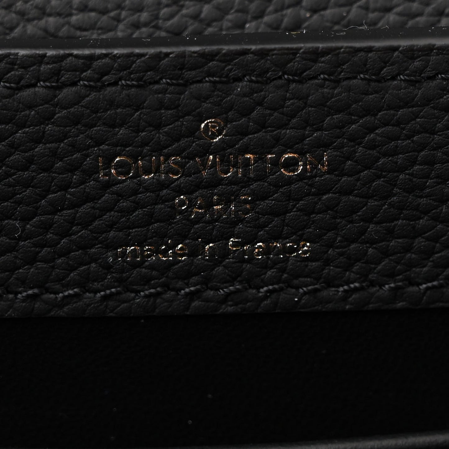 Matte Taurillon Capucines East West Mini All Black