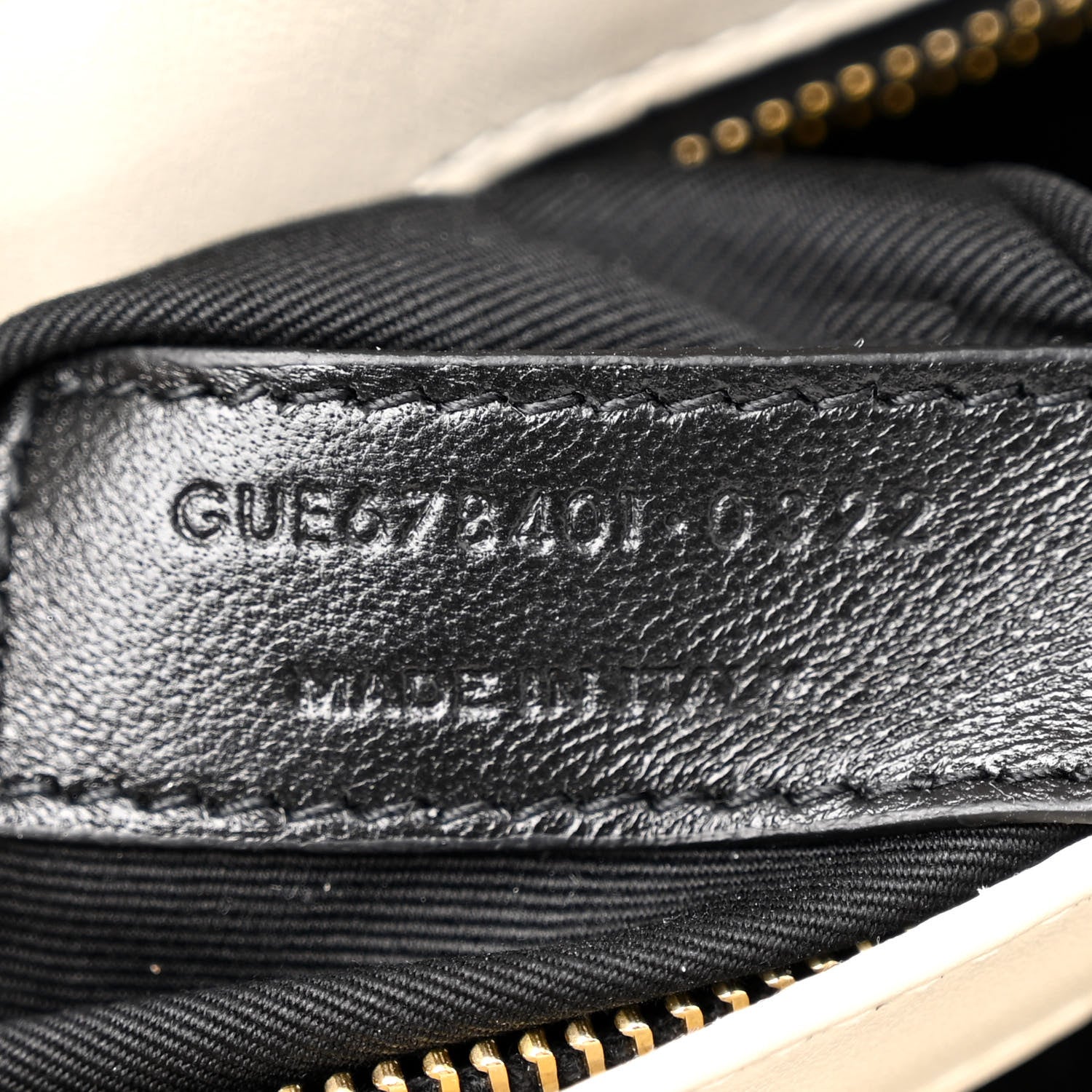 Saint Laurent Calfskin Y Quilted Monogram Toy Loulou Crossbody Bag Blanc Vintage 7 of 10
