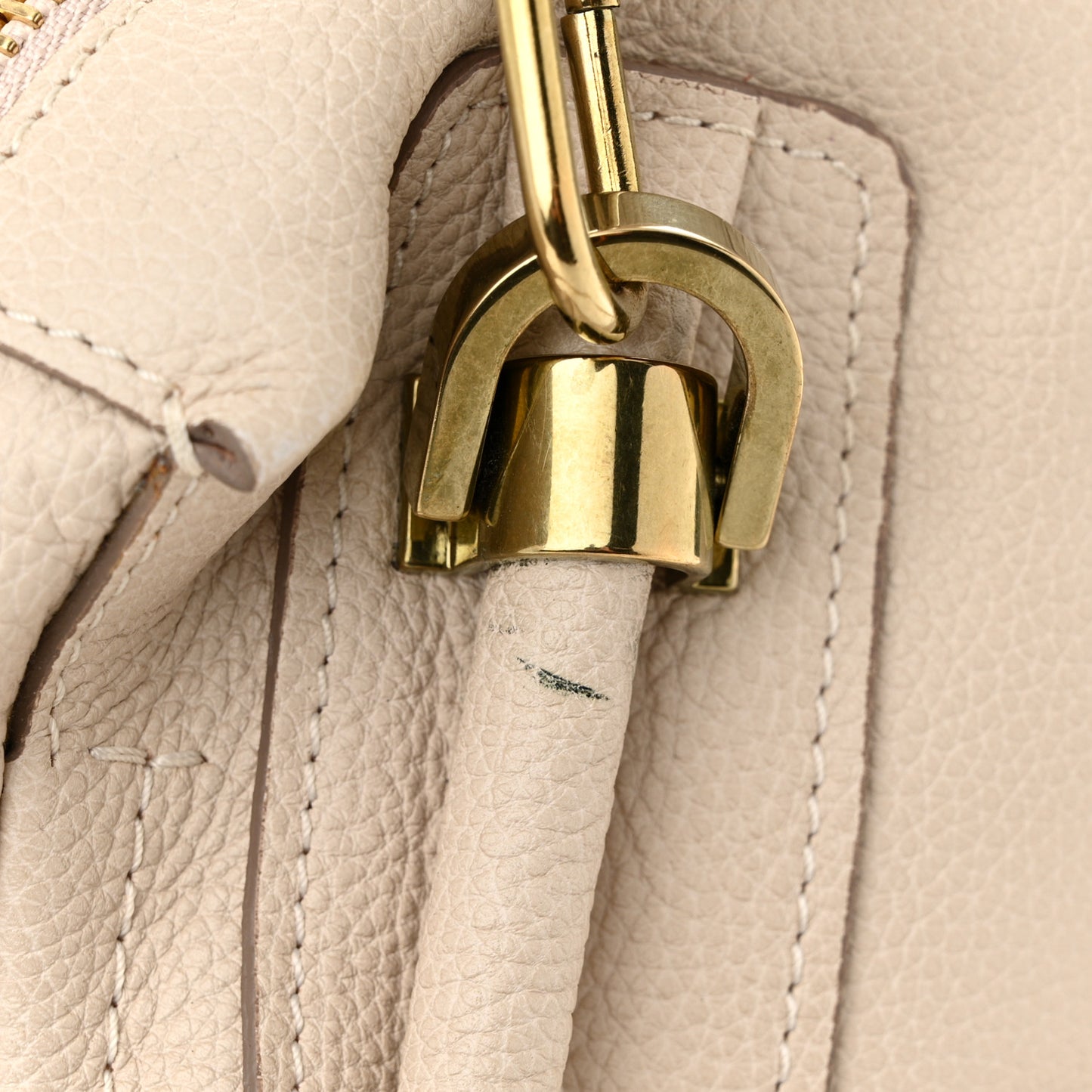 Calfskin Medium PARATY Dove