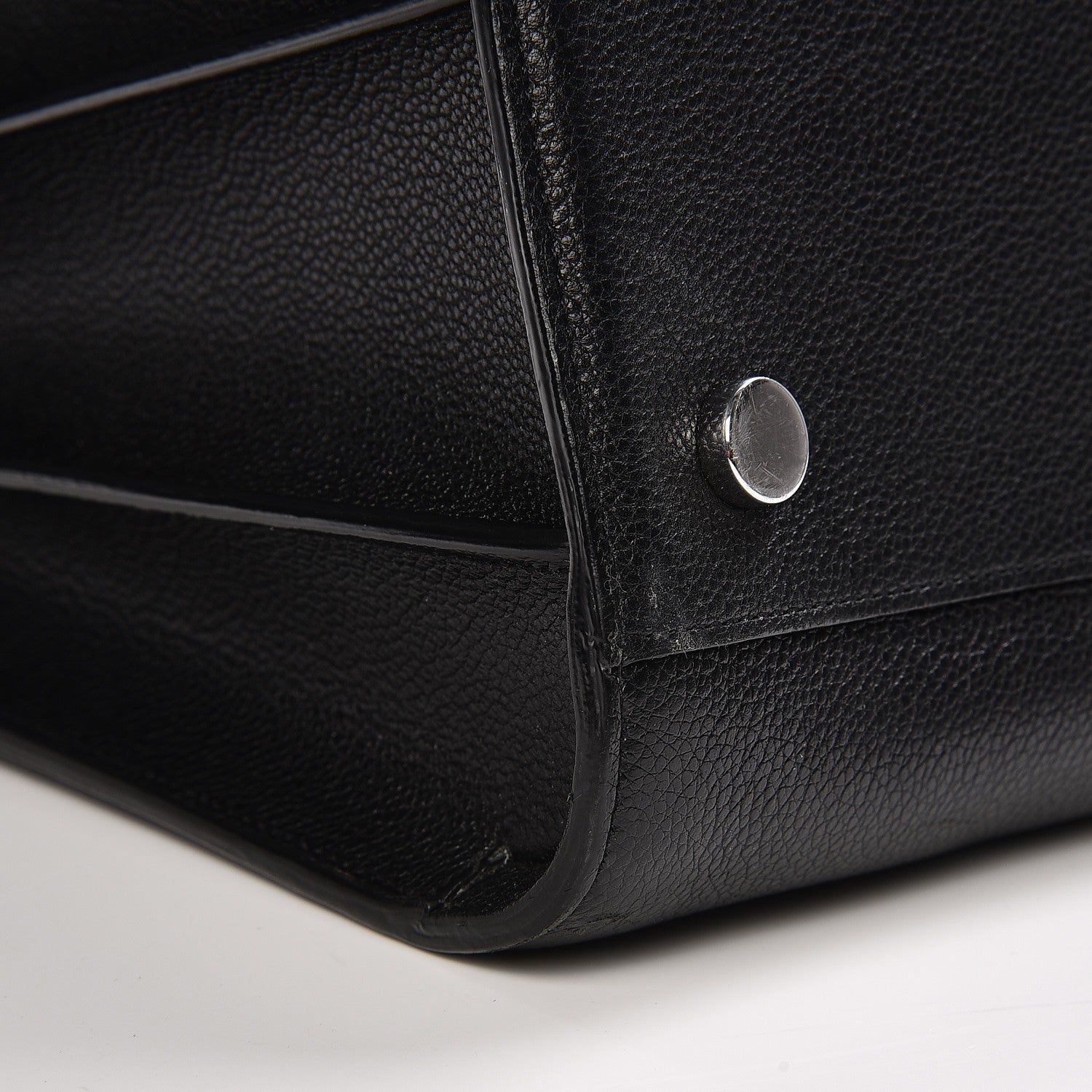Saint Laurent Grained Calfskin Large Sac De Jour Carryall Black 12 of 18