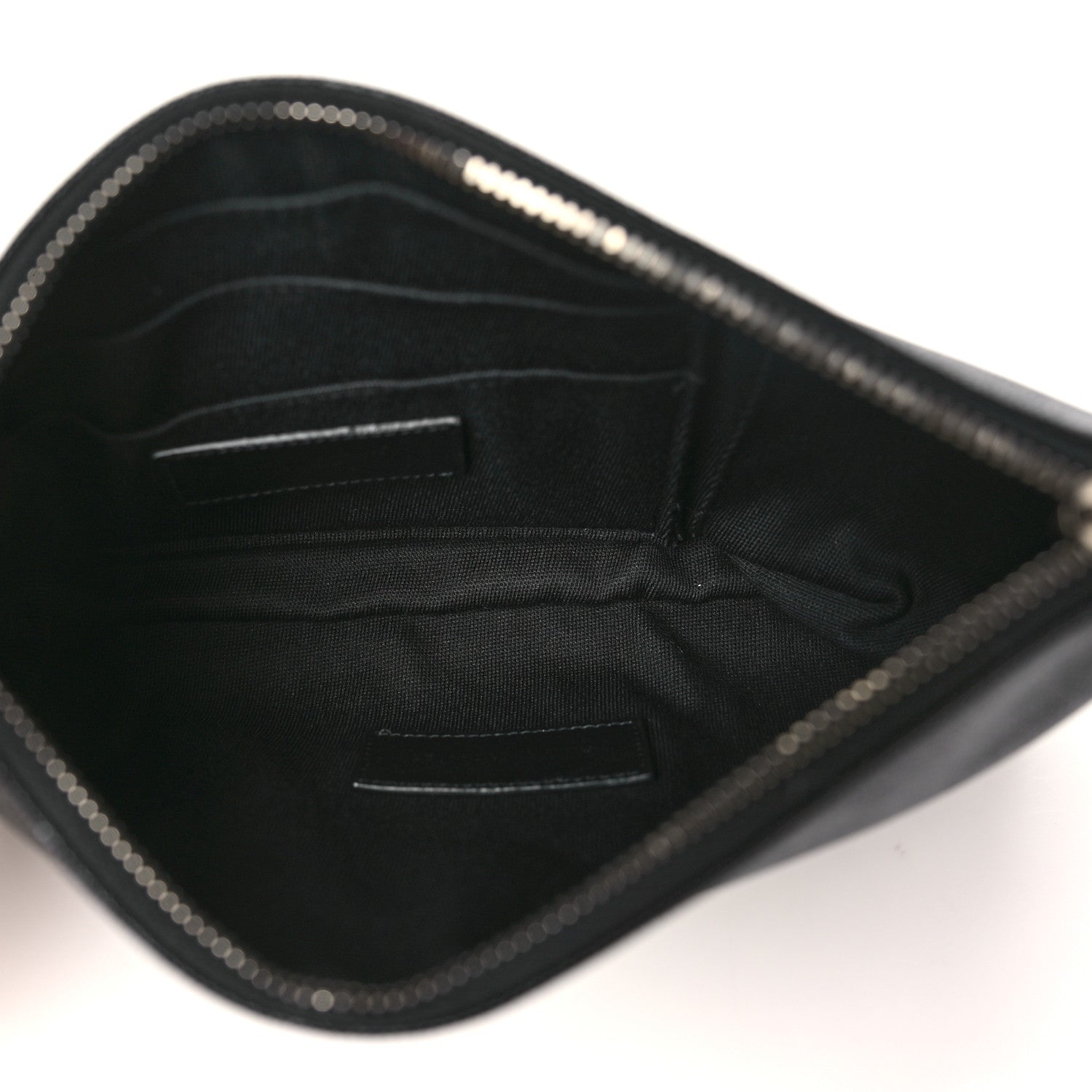 Saint Laurent Grain De Poudre Zipped Tablet Holder Black 5 of 11