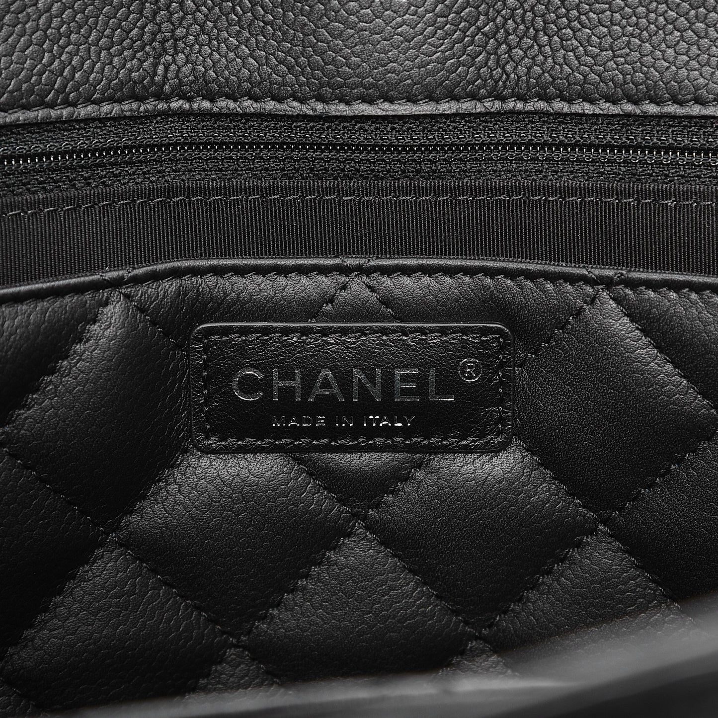 Caviar Quilted Large CC Shopping Tote Black