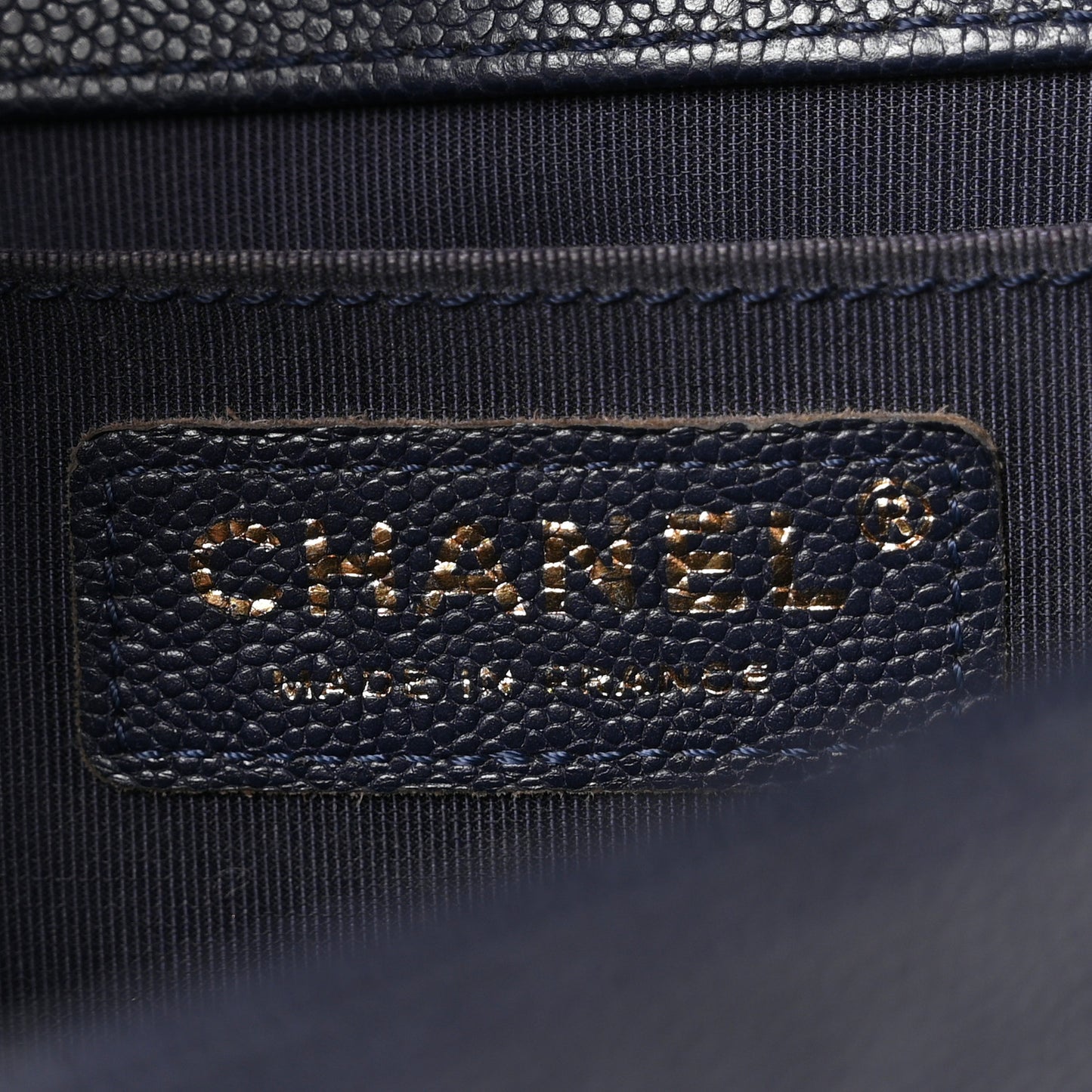 Caviar Quilted Medium Boy Flap Navy