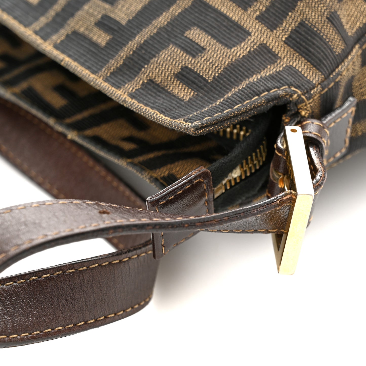 Zucca Shoulder Bag Tobacco
