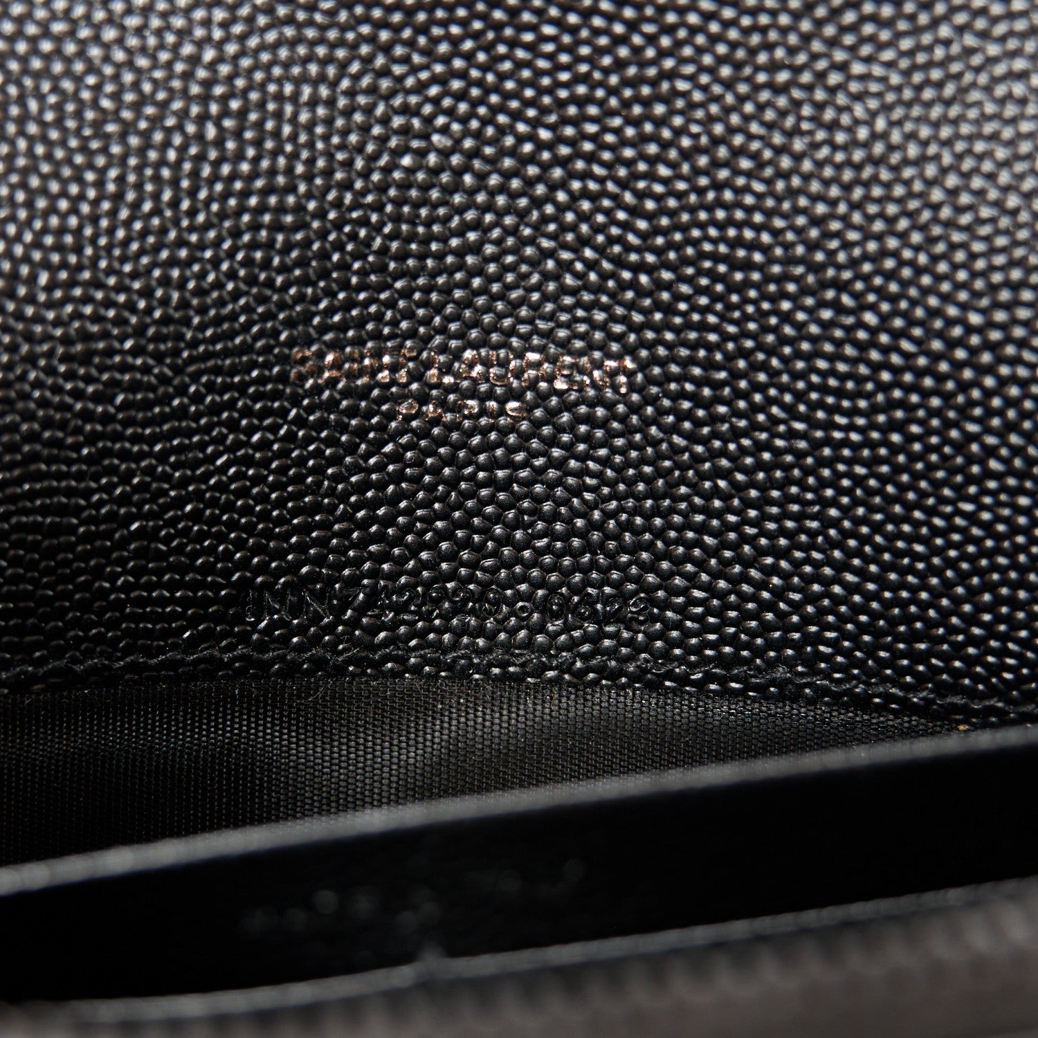 Saint Laurent Grain De Poudre Matelasse Chevron Monogram Monochrome Envelope Chain Black Black 6 of 9
