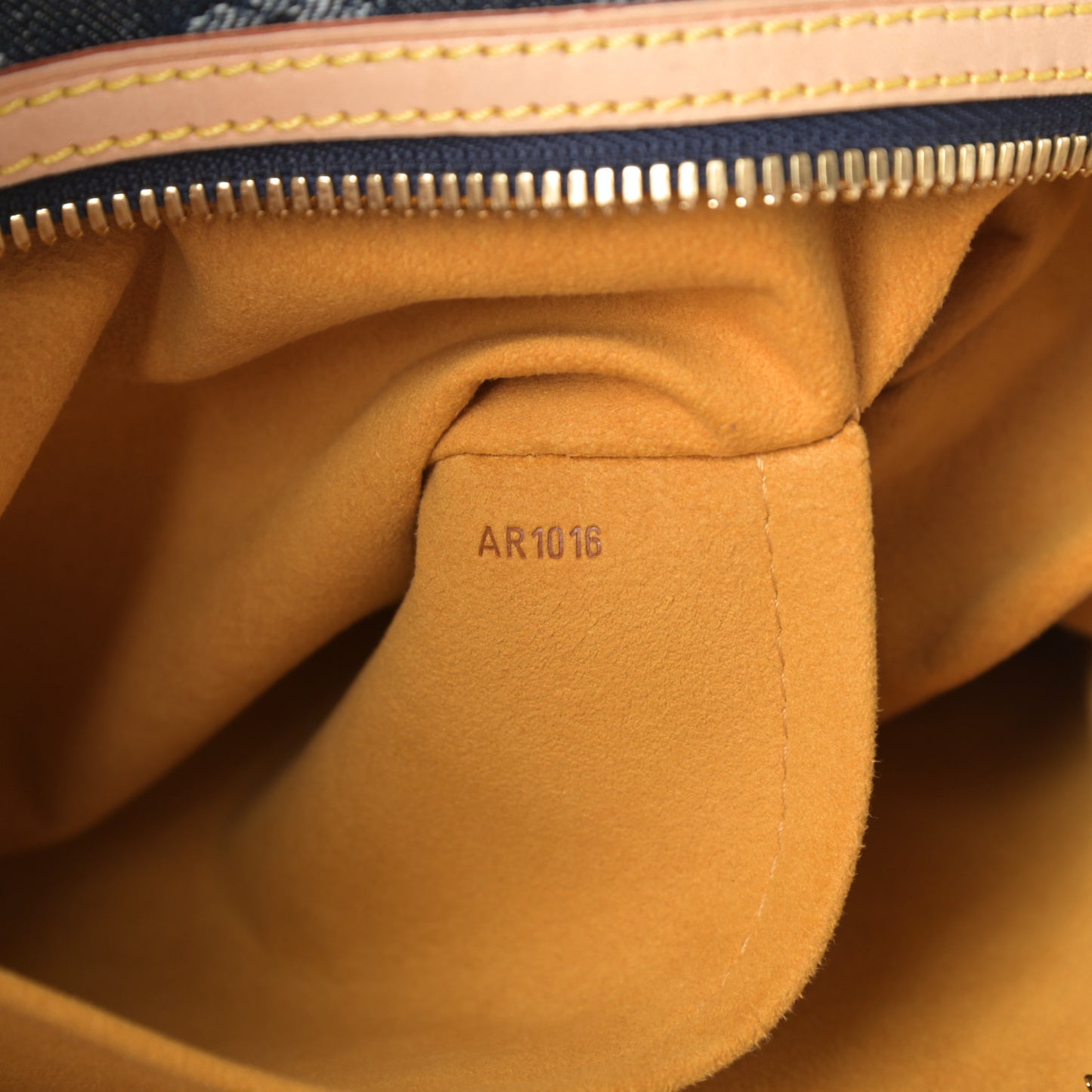 Denim Raye Cabas GM
