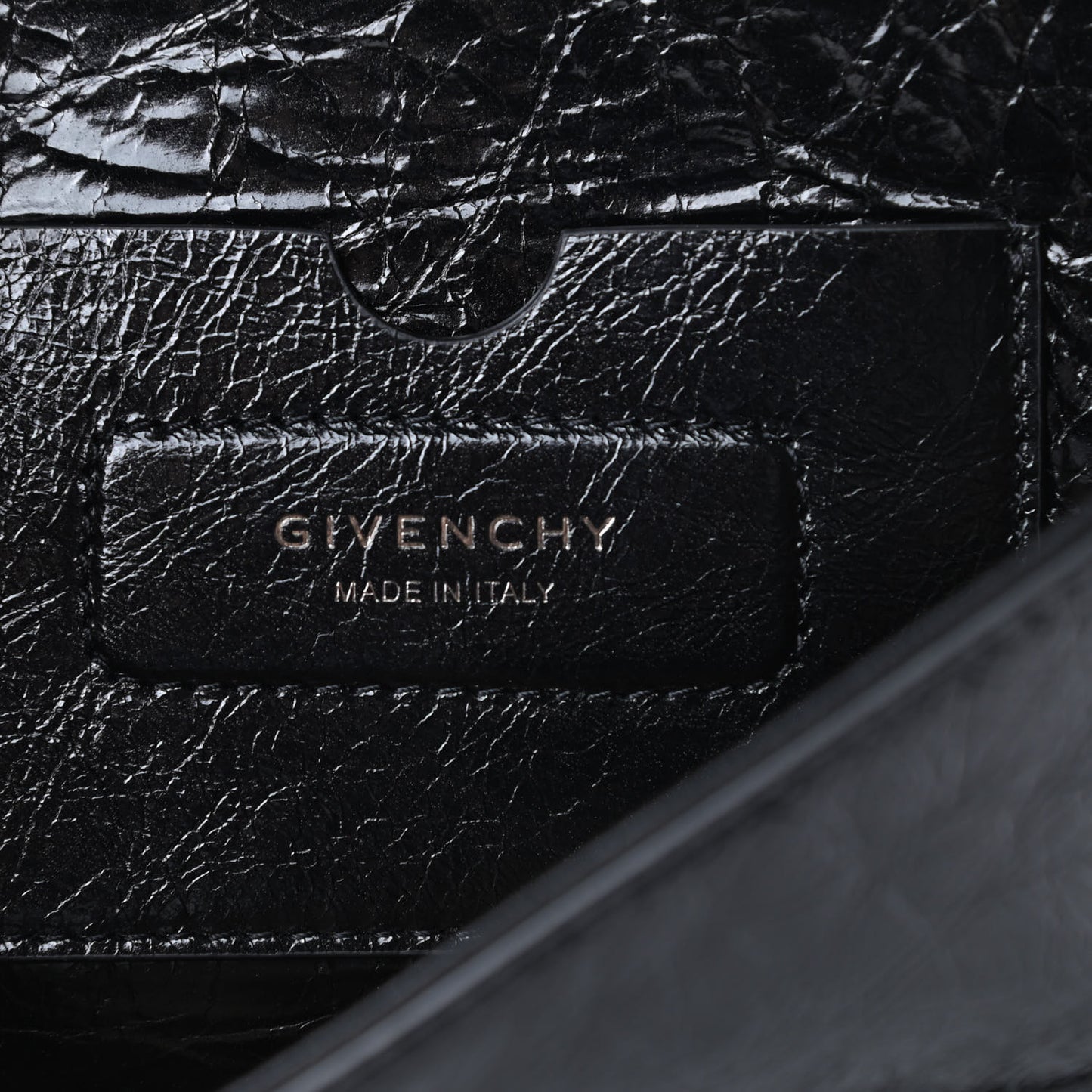 Creased Patent Calfskin Medium ID Flap Black