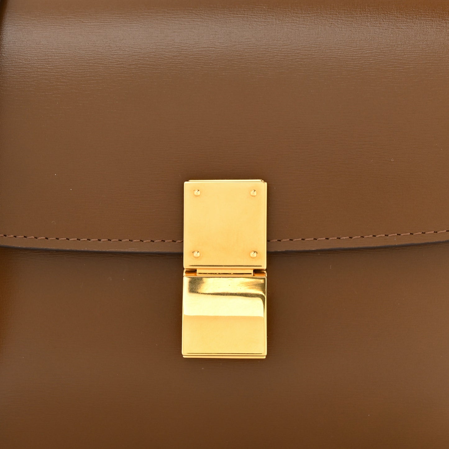 Box Calfskin Teen Classic Box Flap Bag Camel