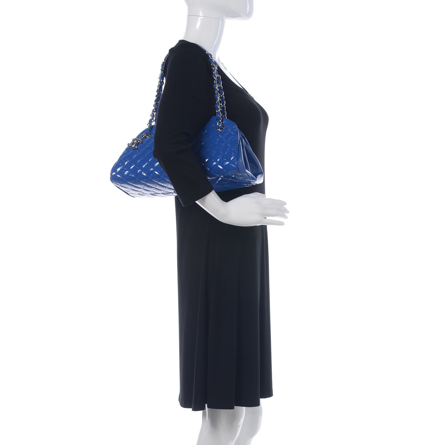 Patent Quilted Medium Just Mademoiselle Blue Fonce