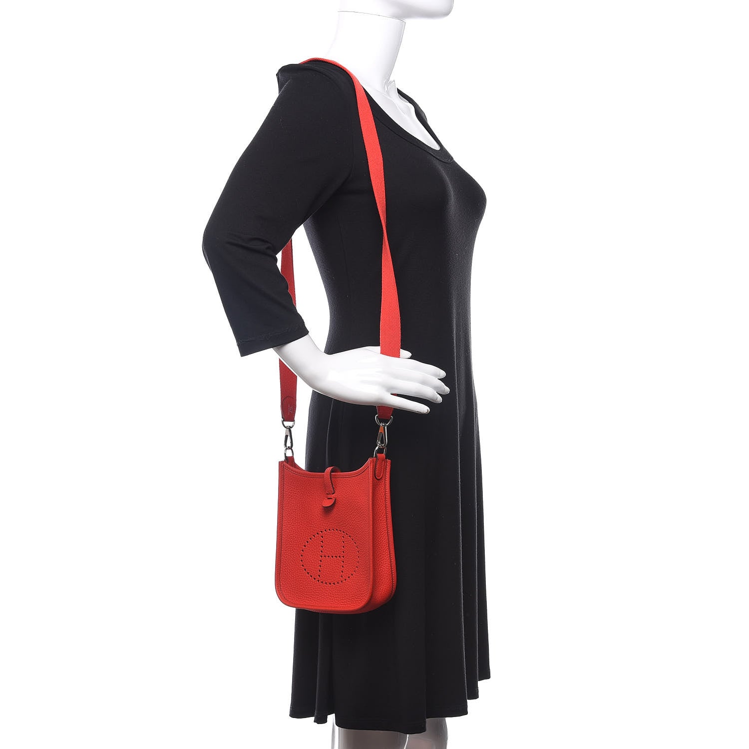 Hermes Taurillon Clemence Evelyne TPM Rouge De Coeur 2 of 11