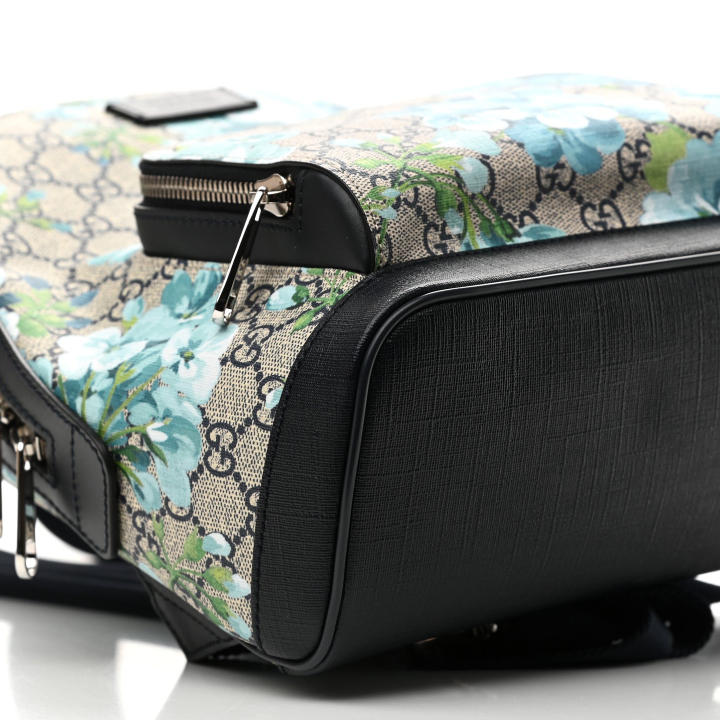 GG Supreme Monogram Blooms Small Day Backpack Blue