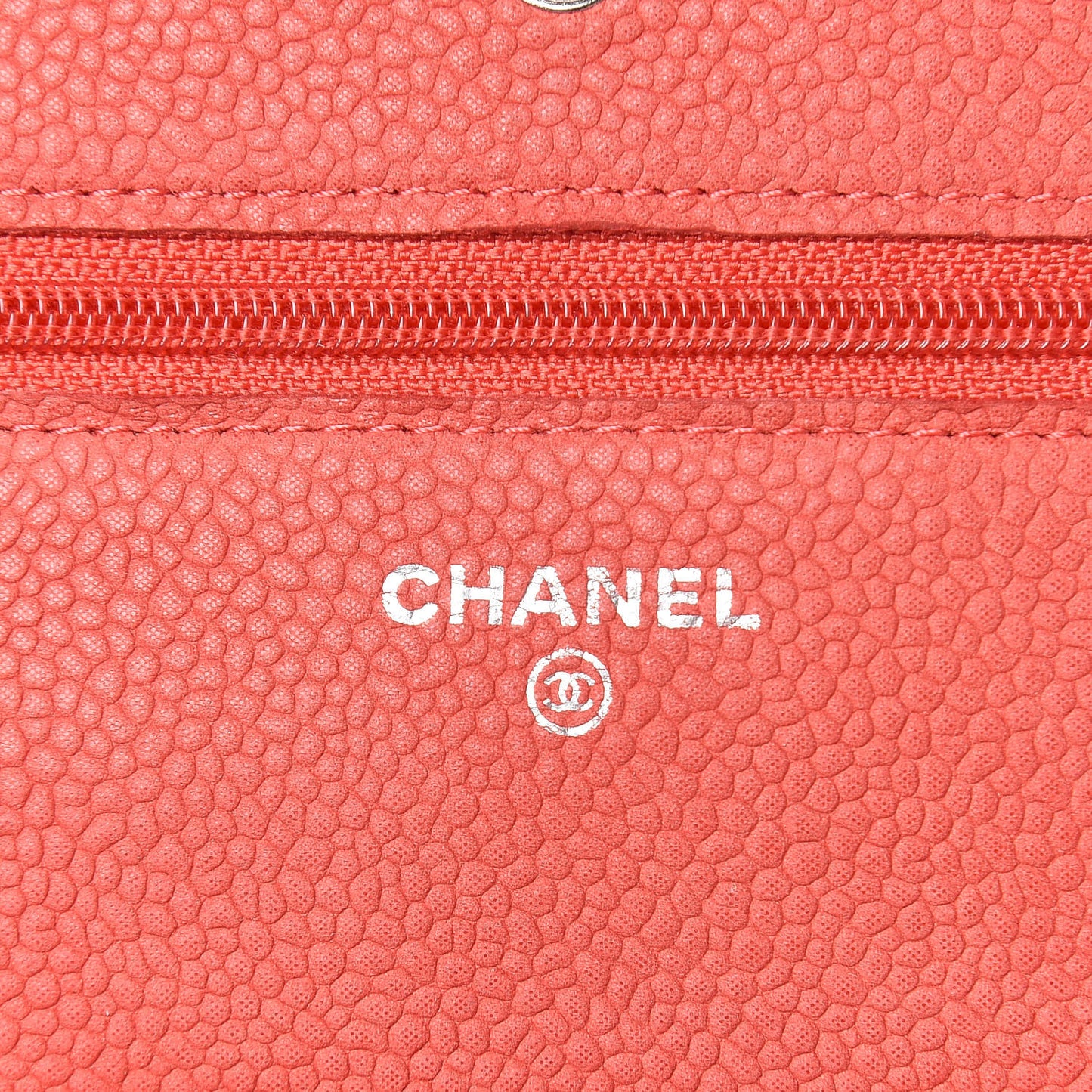 Iridescent Caviar Quilted Wallet On Chain WOC Coral