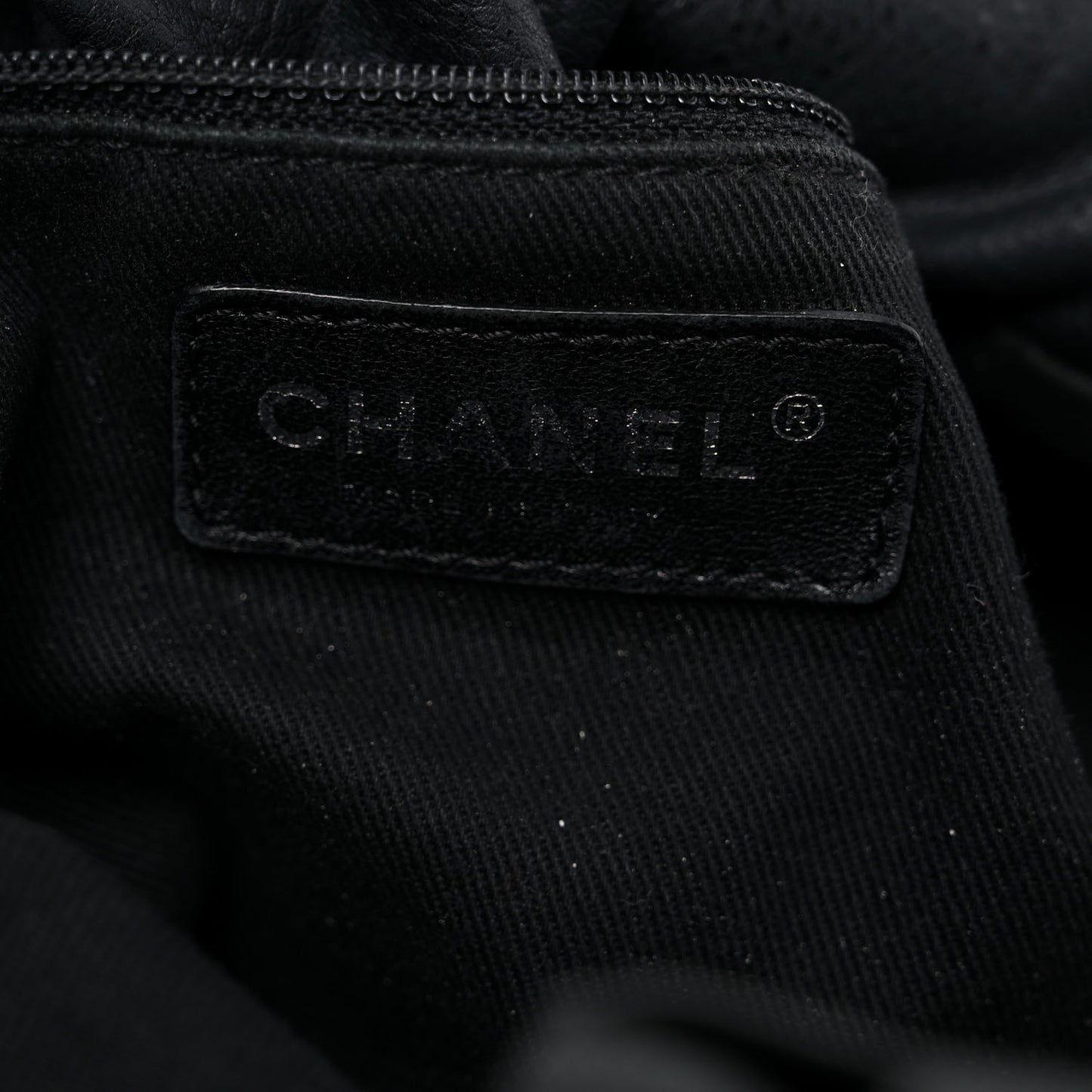 Caviar 31 Drawstring Tote Black