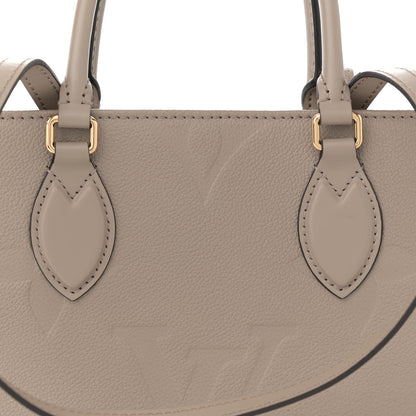 Louis Vuitton Empreinte Monogram Giant Onthego MM Tourterelle 7 of 12
