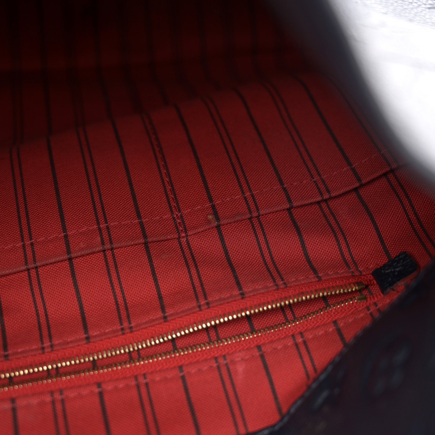 Louis Vuitton Empreinte Artsy MM Marine Rouge 11 of 14