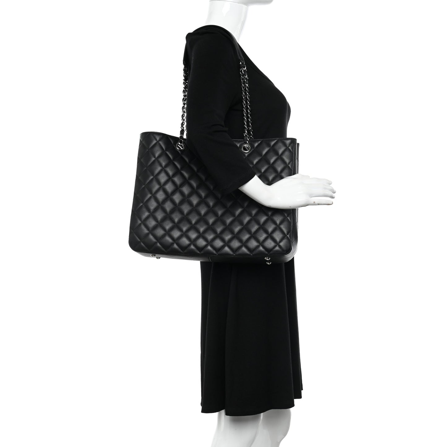 Calfskin Quilted Large Classic Shopping Tote Black