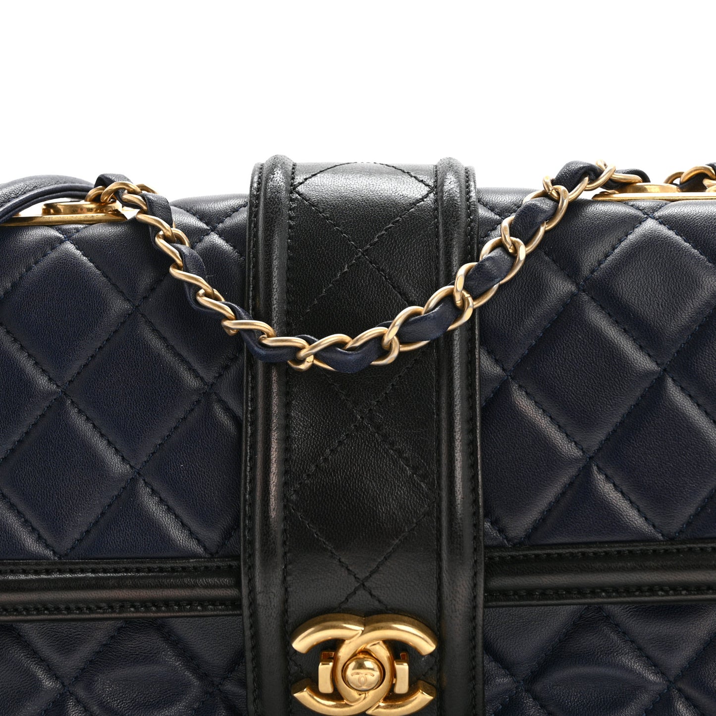 Lambskin Quilted Medium Elegant CC Flap Navy Black