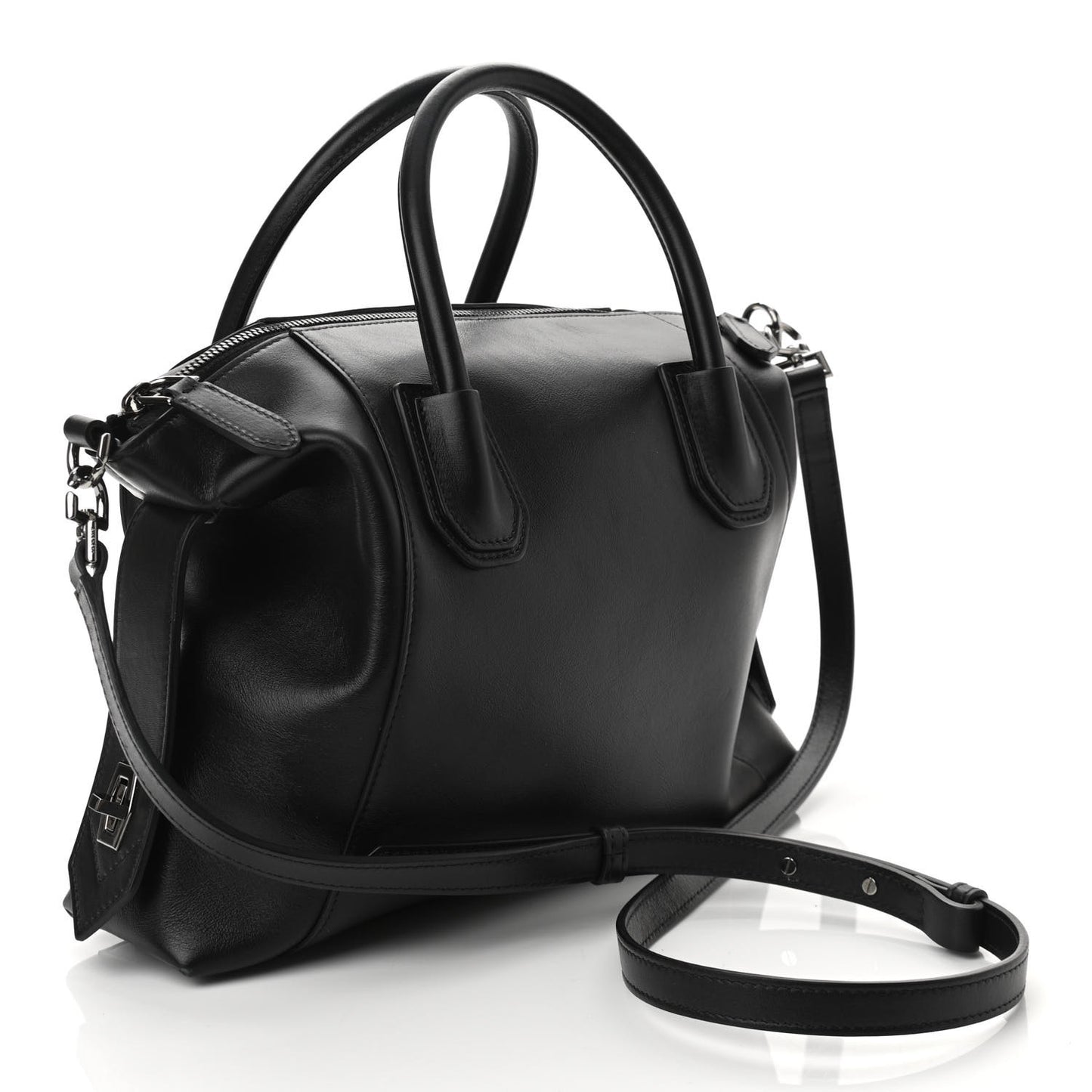Smooth Calfskin Small Soft Antigona Black
