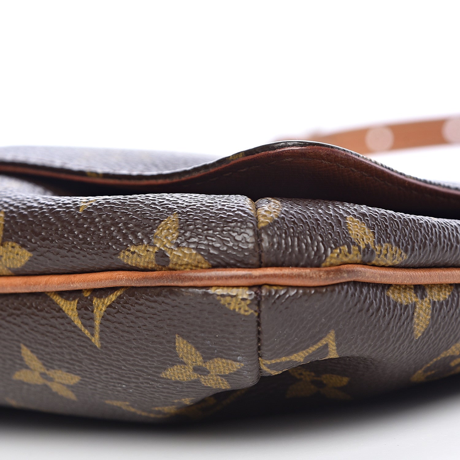 Louis Vuitton Monogram Musette Tango 14 of 14