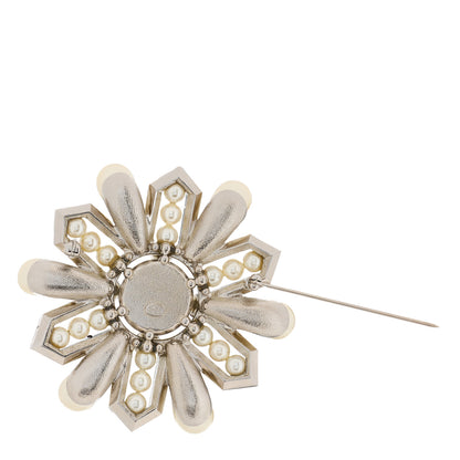 Chanel Pearl Crystal CC Brooch Pearly White Gold 3 of 5