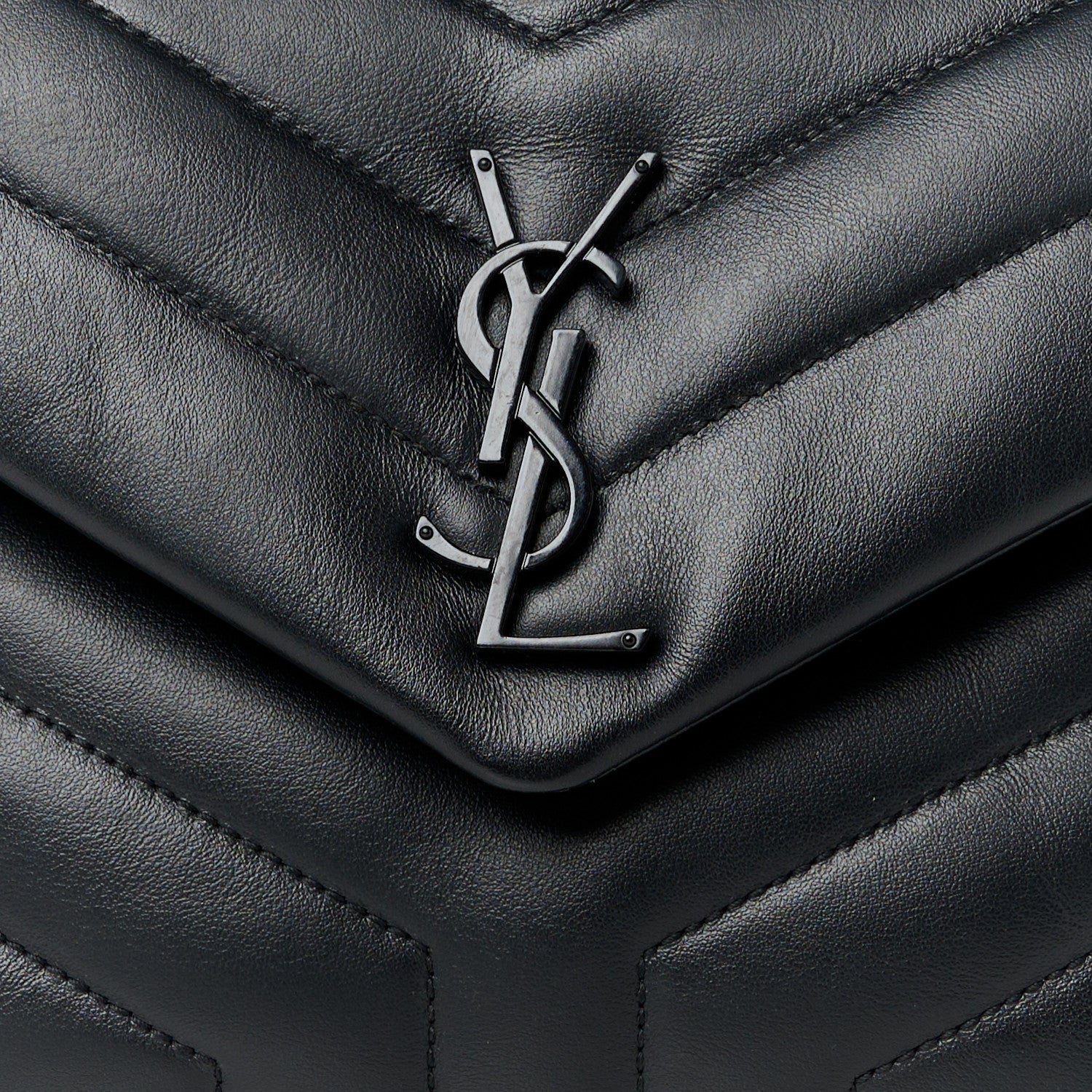 Saint Laurent Calfskin Y Quilted Monogram Monochrome Small Loulou Chain Satchel Black 9 of 12