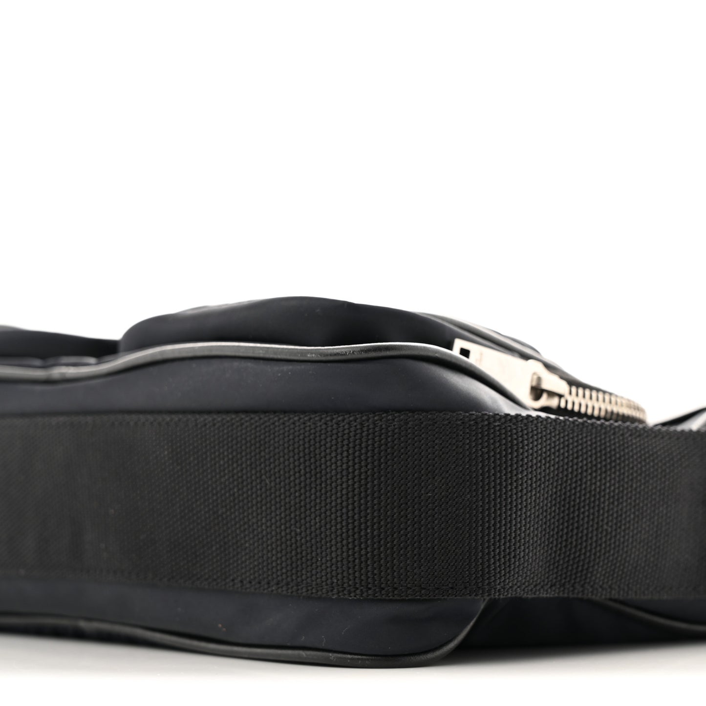Econyl Nylon City Camera Bag Navy Black