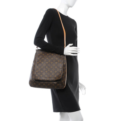 Louis Vuitton Monogram Musette GM 2 of 15