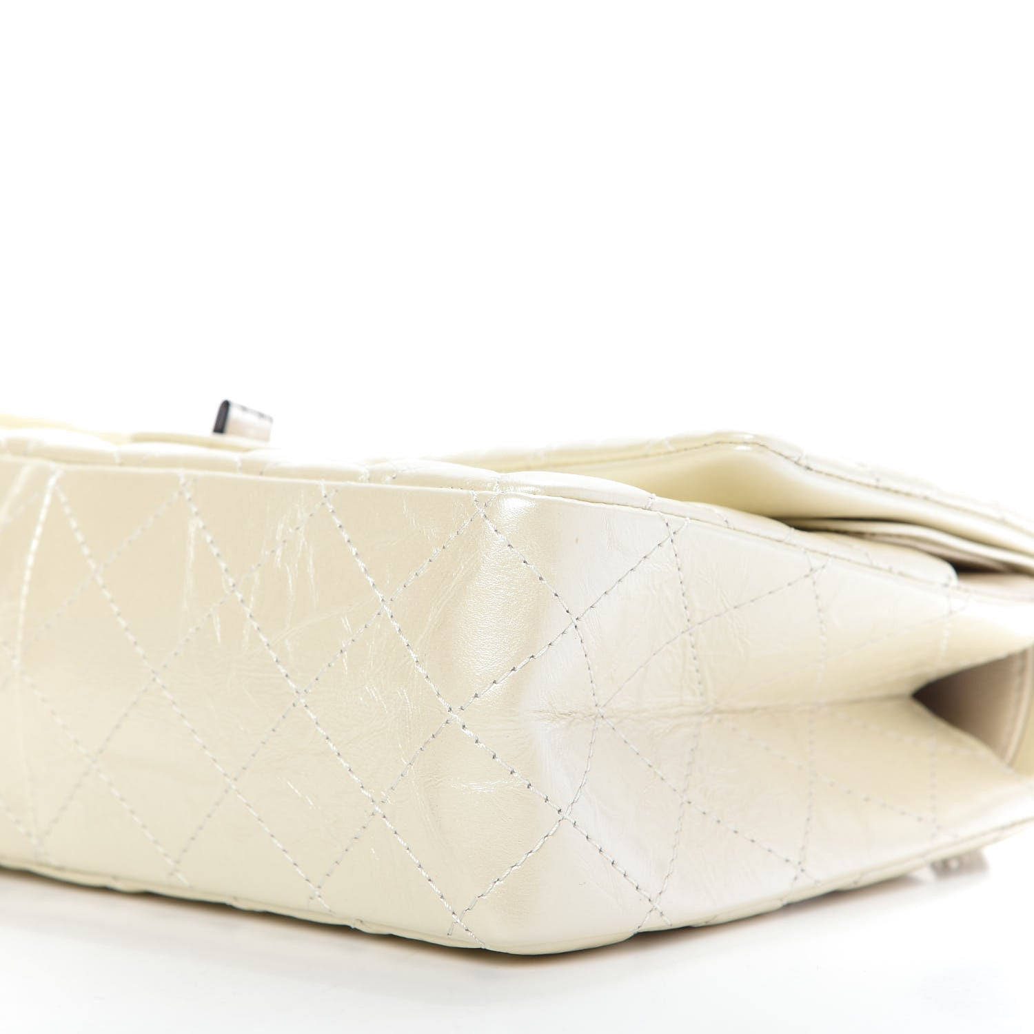 Chanel Metallic Aged Calfskin Quilted 2.55 Reissue 226 Flap White 7 of 9