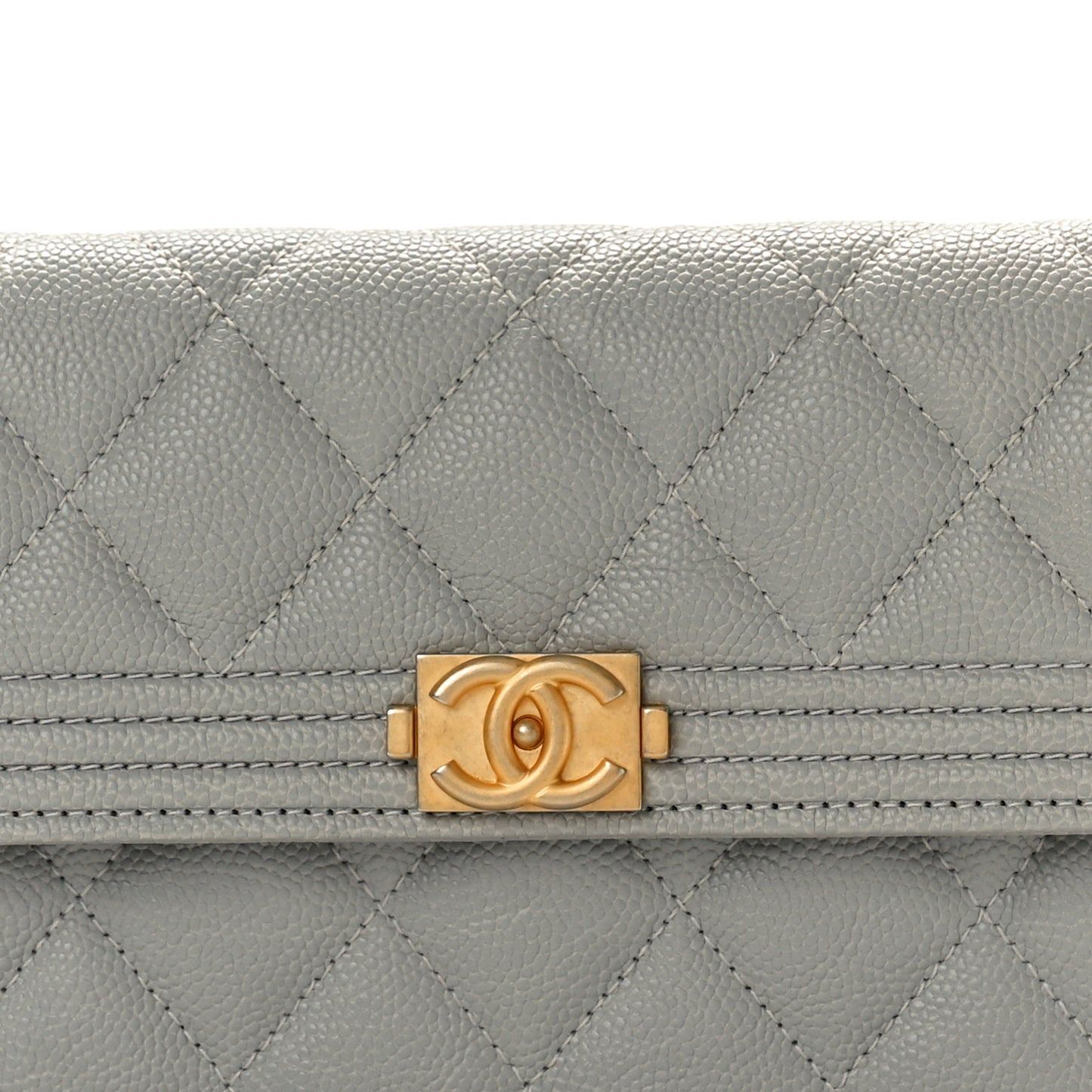 Caviar Quilted Large Boy Gusset Flap Wallet Grey