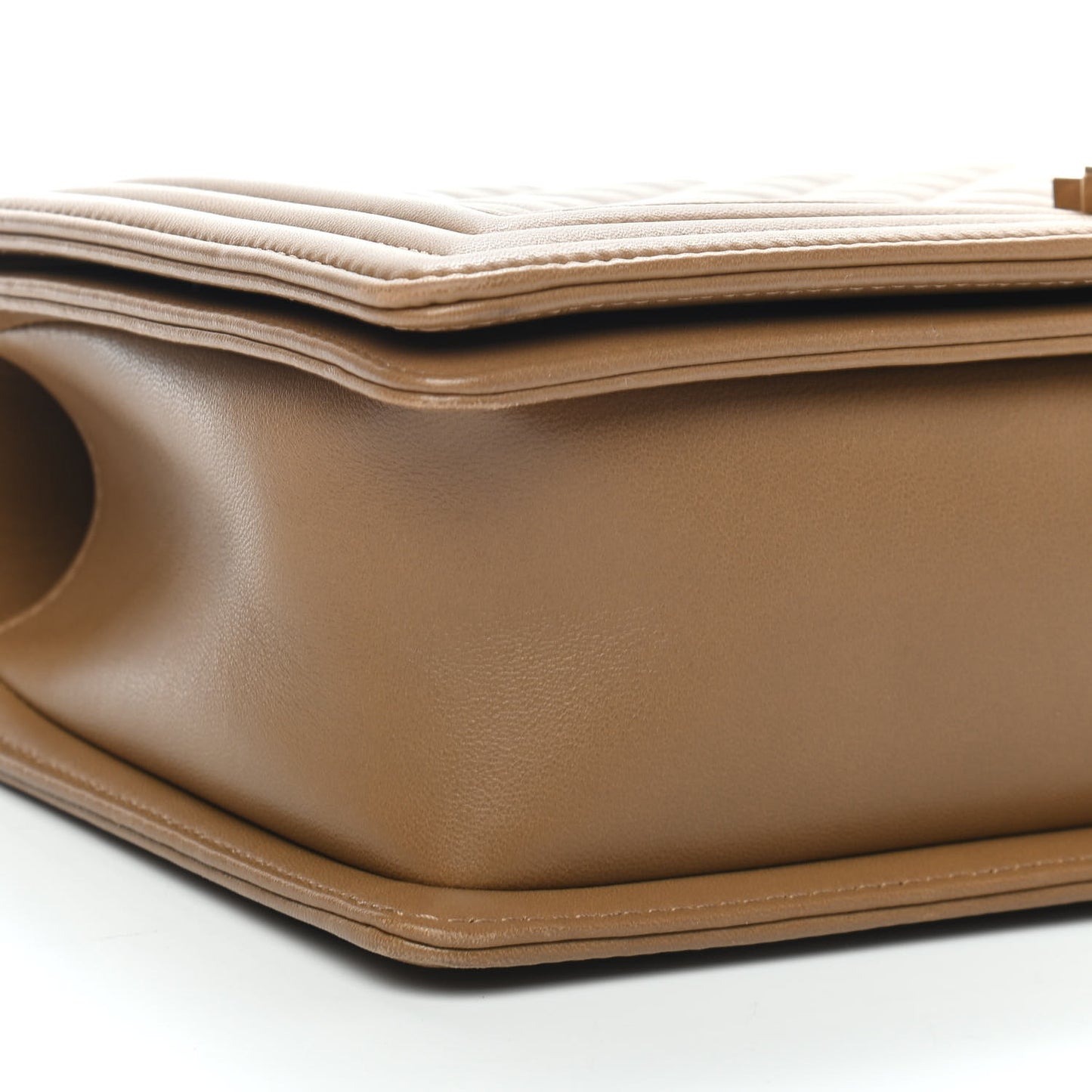 Lambskin Quilted New Medium Boy Flap Beige