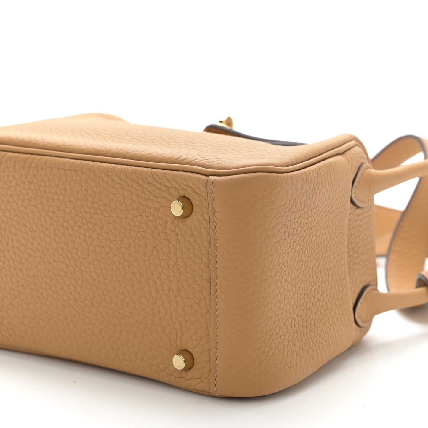 Taurillon Clemence Mini Lindy 20 Biscuit