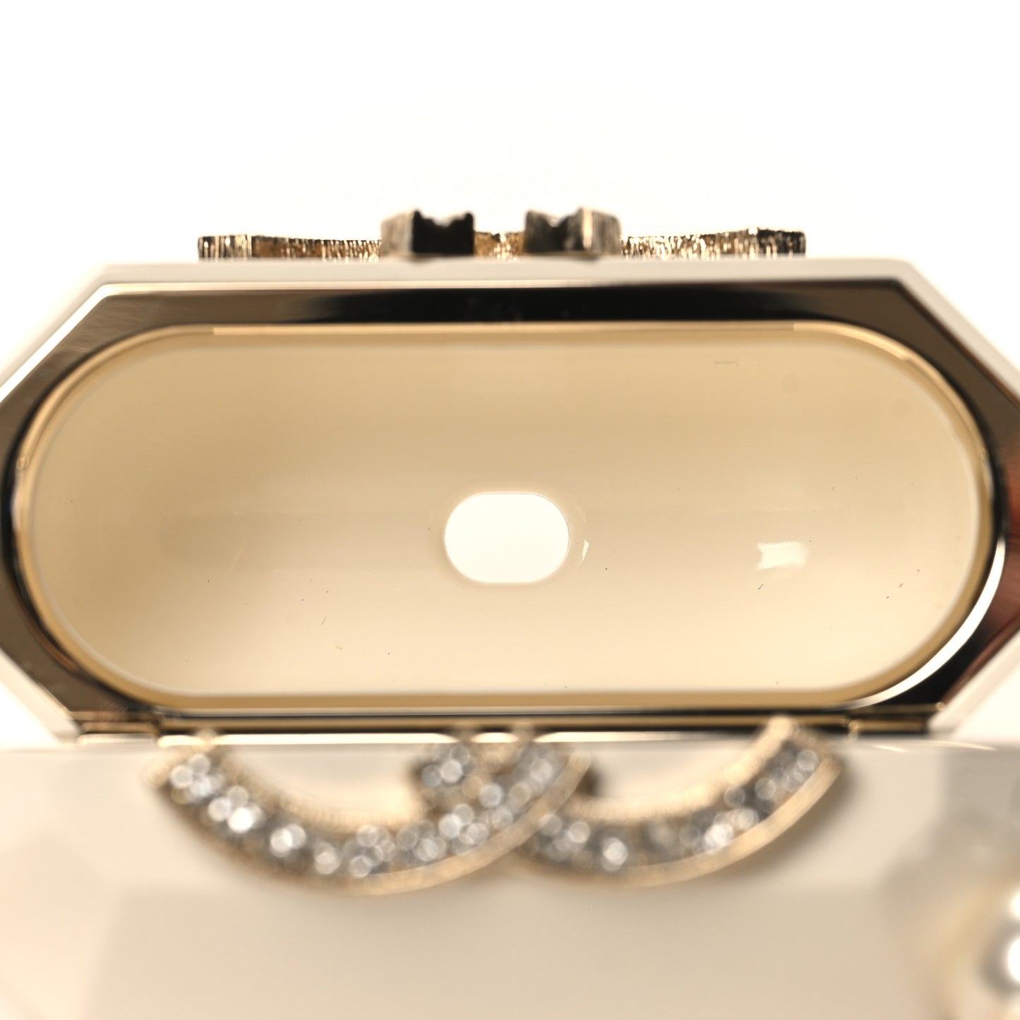 Resin Crystal Pearl Airpod Pro Case Necklace Gold White Pearly Black